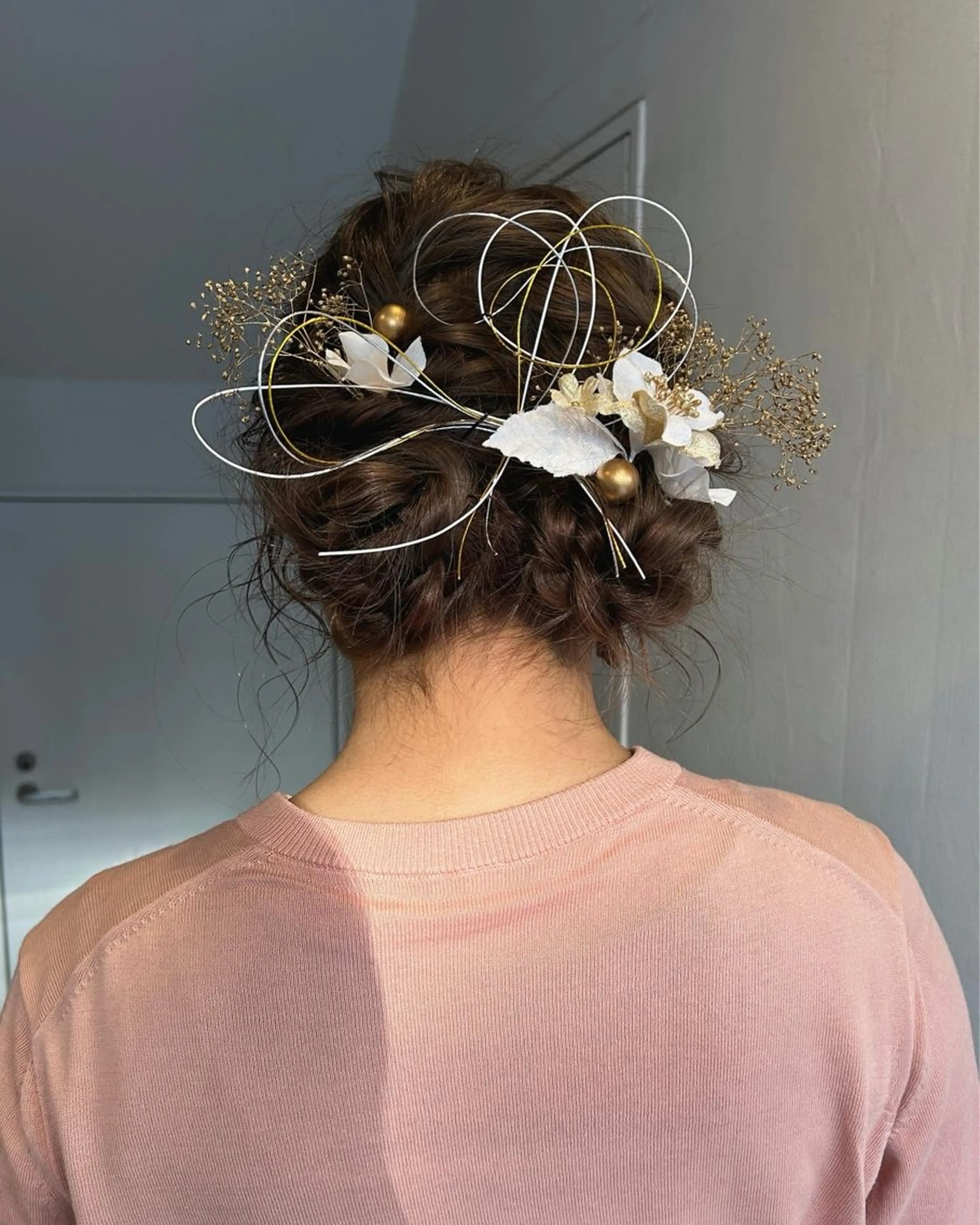 ヘアアレンジ 成人式 卒業式のヘアスタイル hen所属・心斎橋/レイヤー/ ブリーチ/モエのヘアスタイル