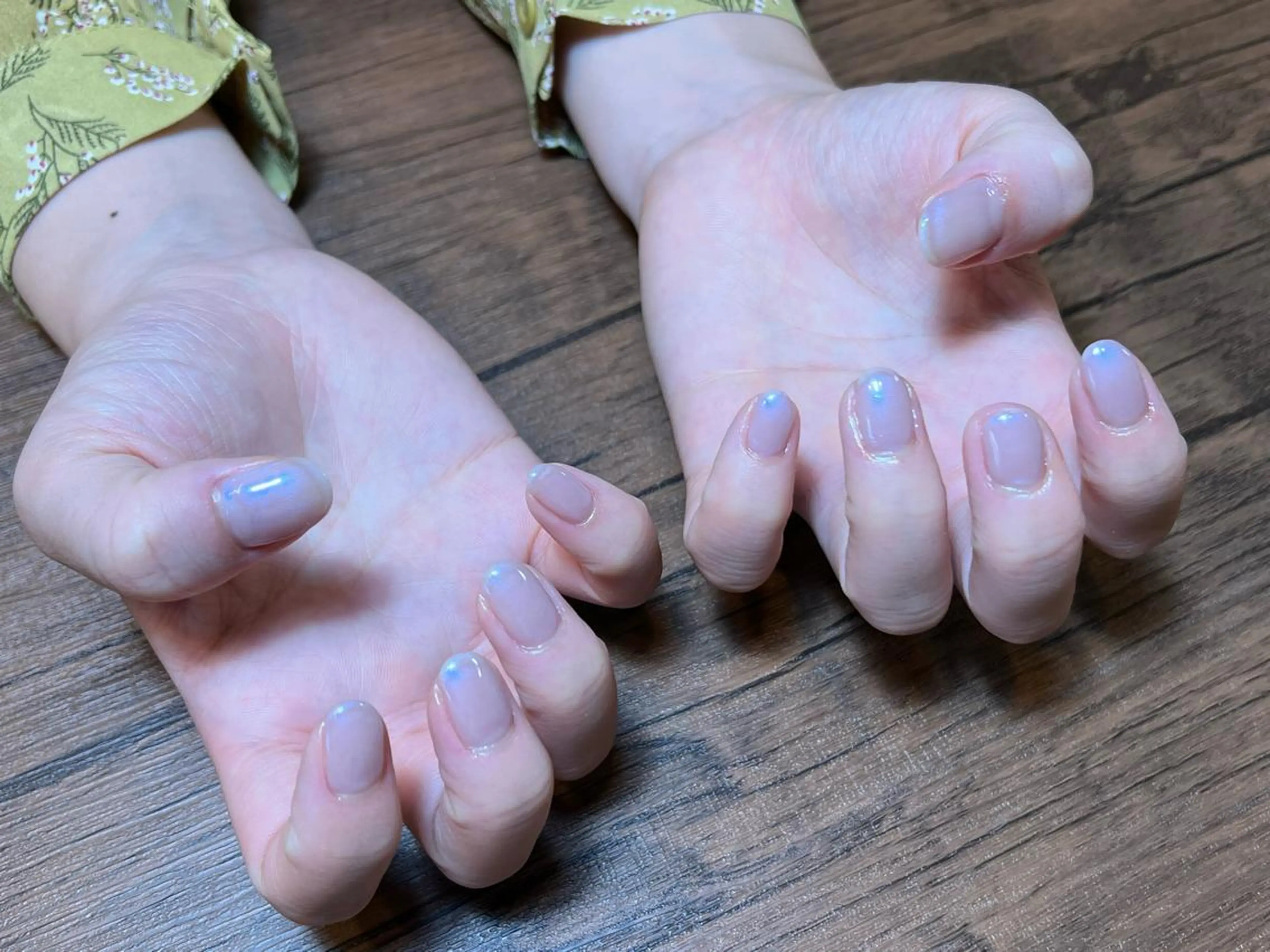 ネイル ハンドネイル HENRIETTA NAILSALONのネイルデザイン