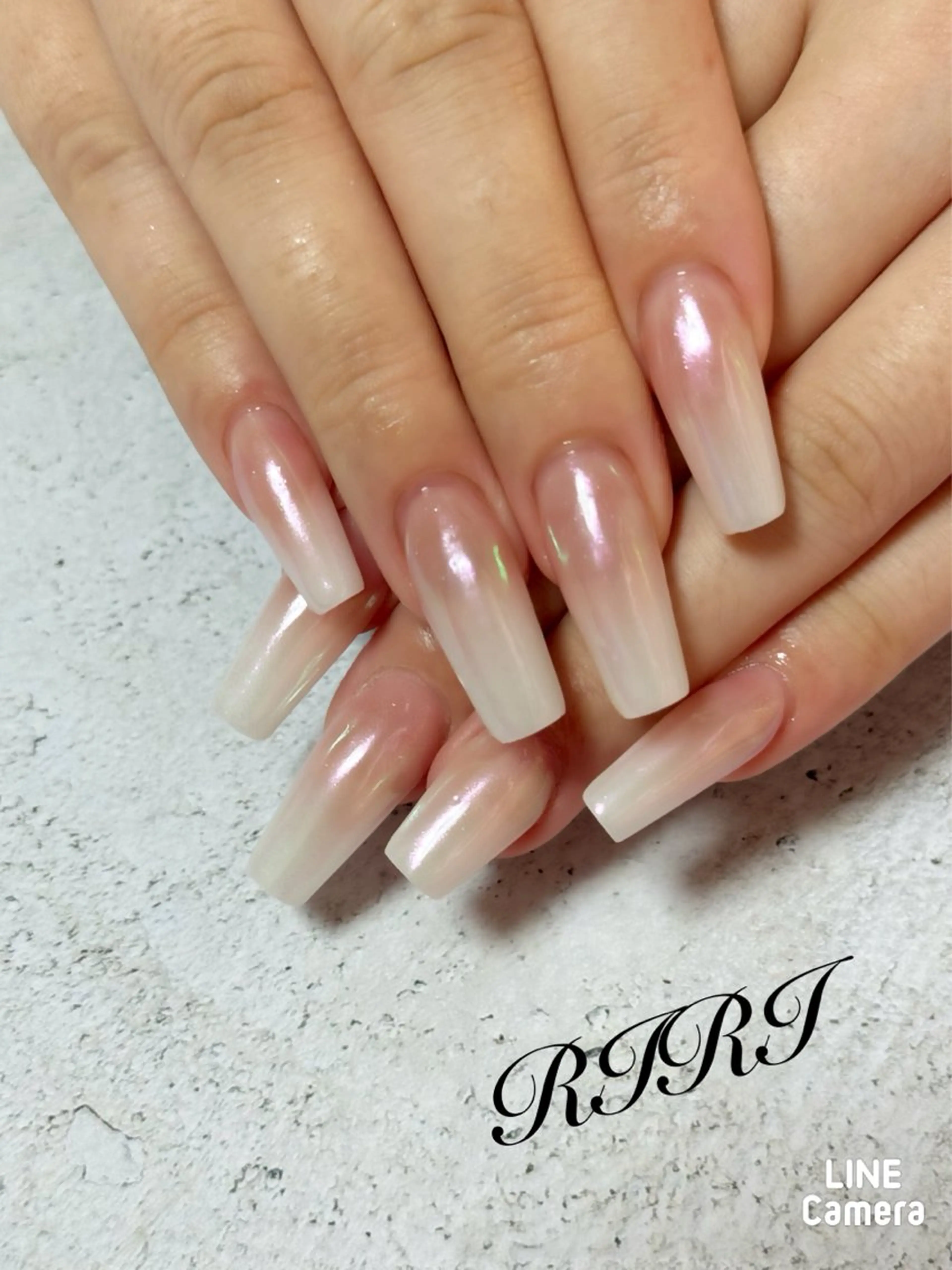 ネイル オーロラネイル ジェルネイル 韓国ネイル ロングネイル ミラーネイル ハンドネイル riri オーナーのネイルデザイン
