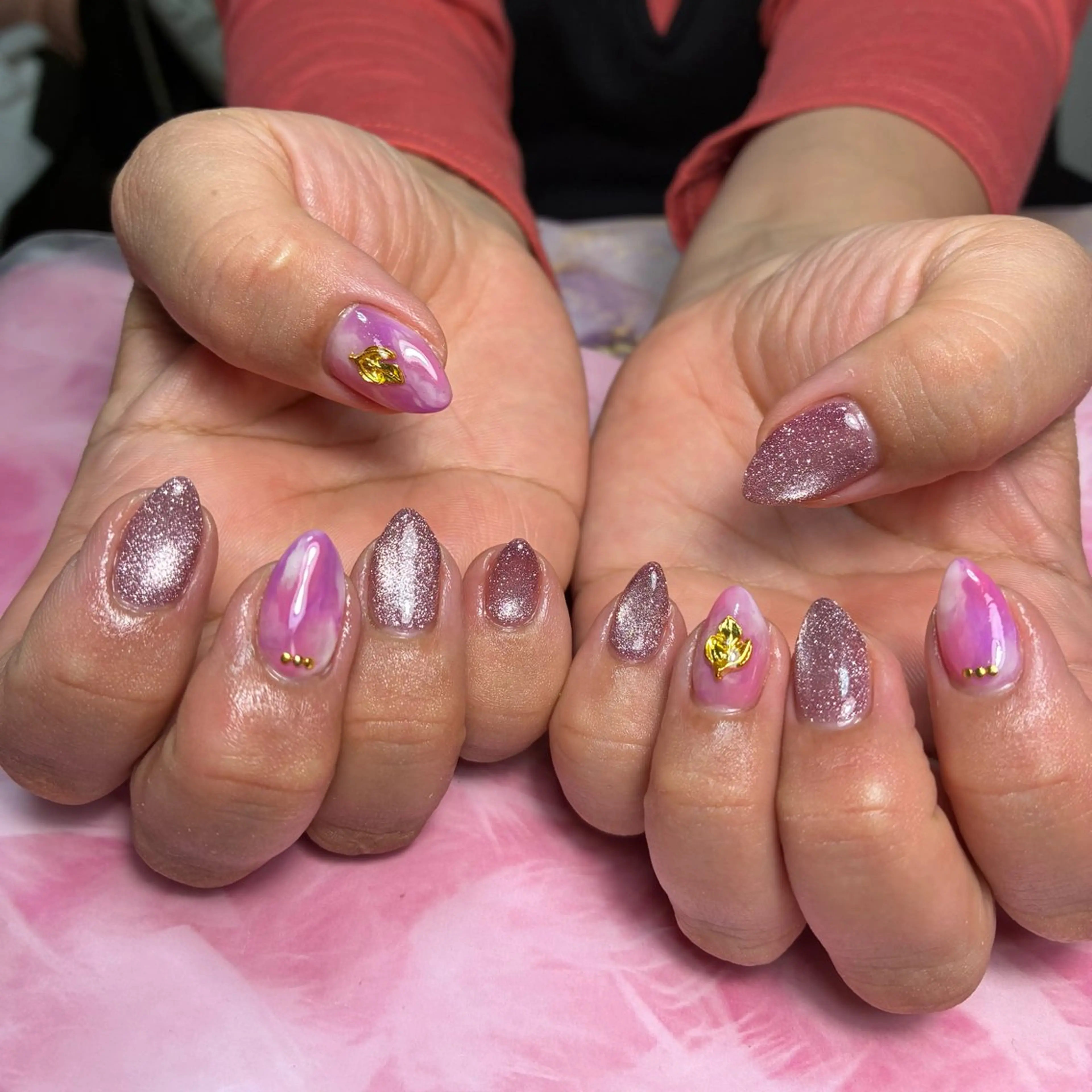 ミディアム ハンドネイル hs nail salonのネイルデザイン