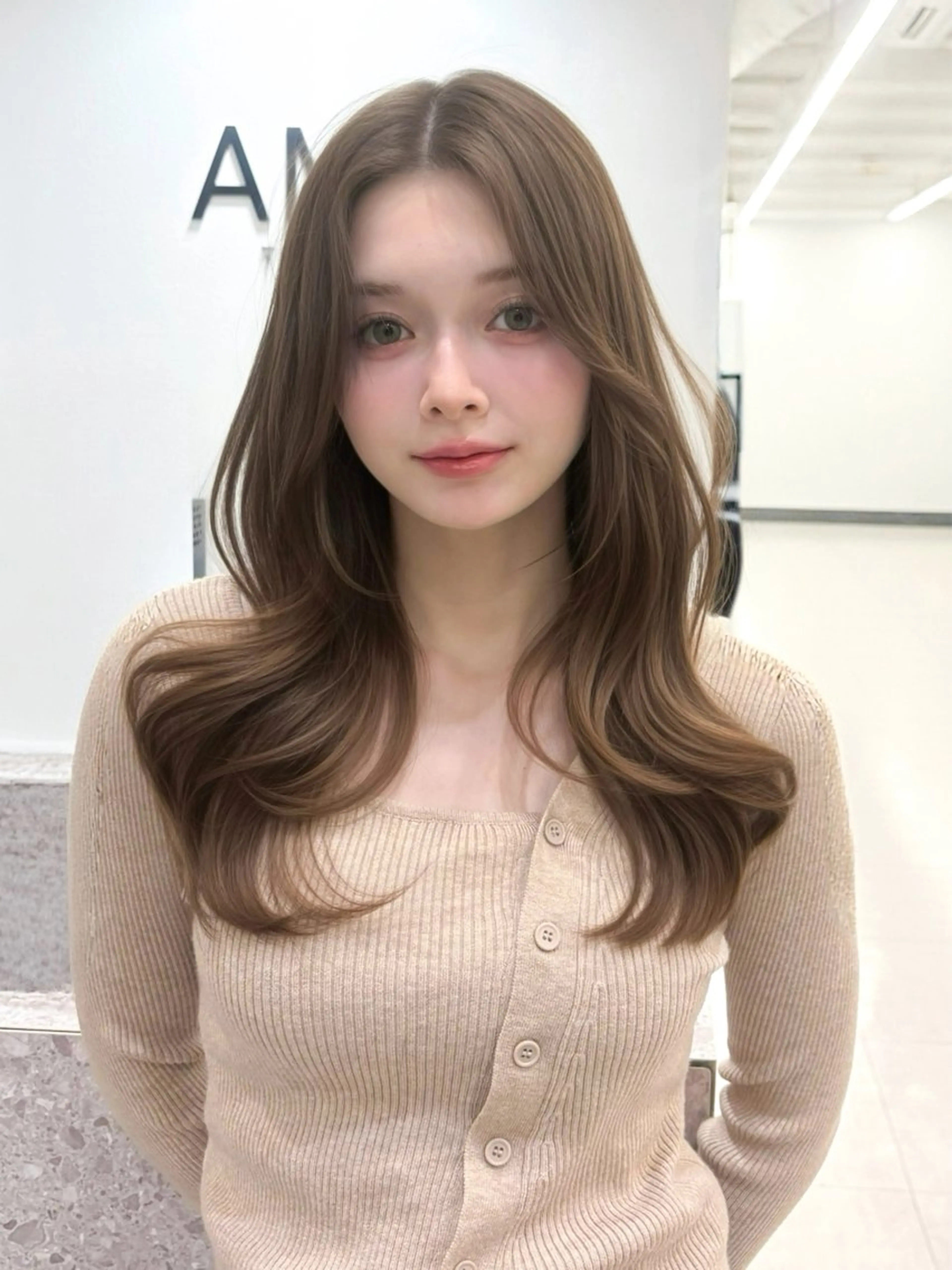 ロング カラー ベージュカラー 韓国風ヘア レイヤーカット カット ヘアカラー トリートメント 艶髪/モテヘア🎀 MIHOのヘアスタイル
