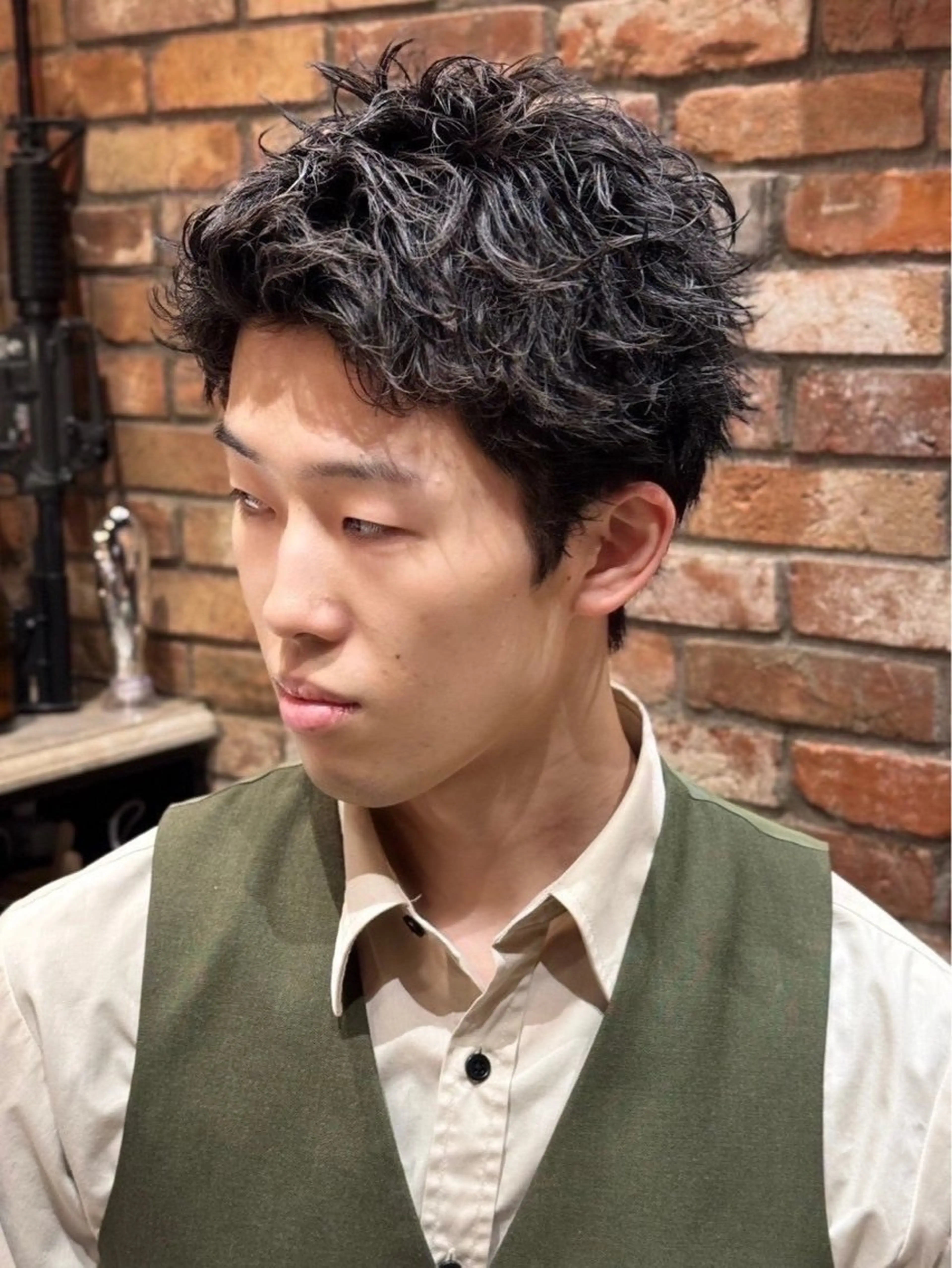 ショート パーマ メンズ 浅見 天翔のヘアスタイル