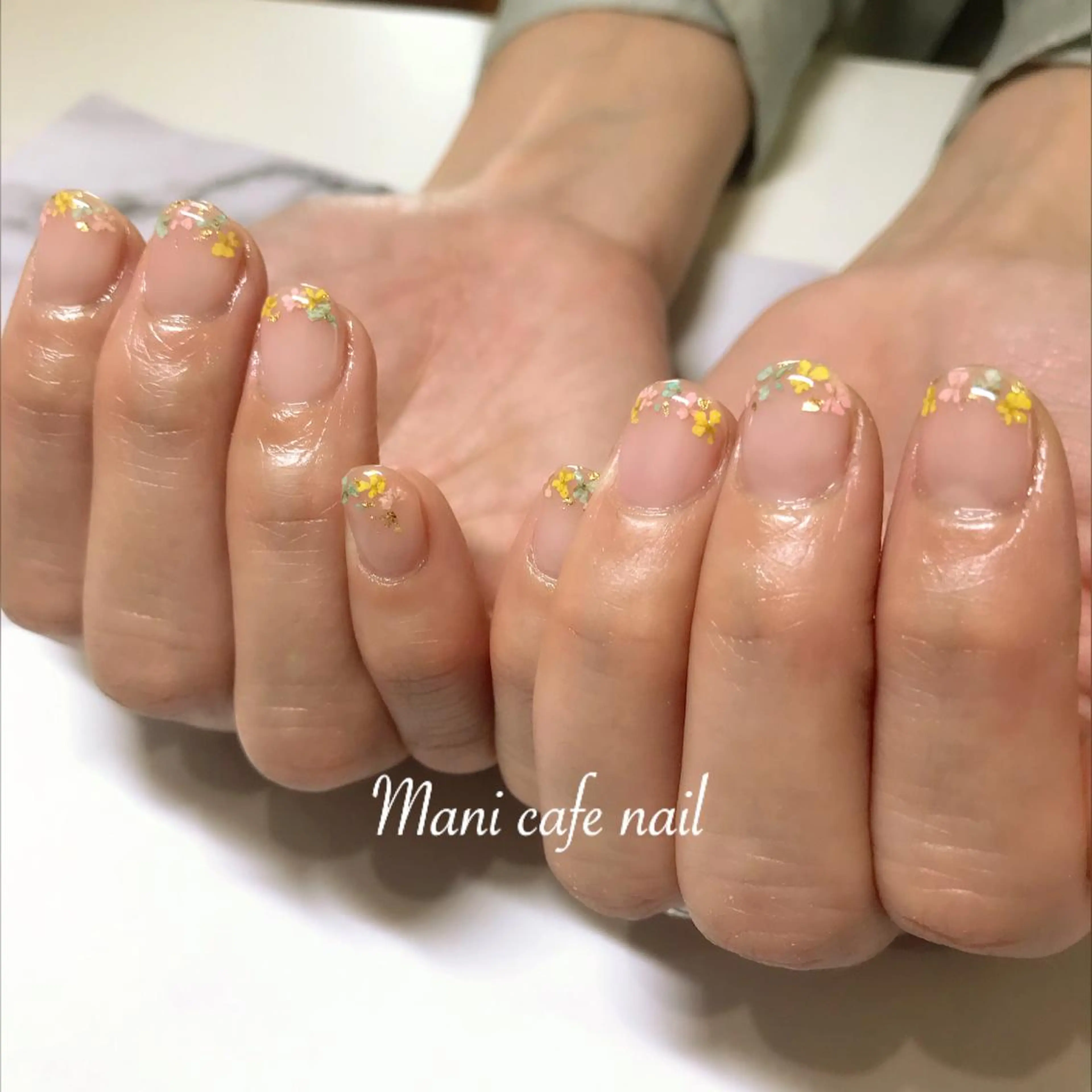 ネイル ハンドネイル Mani cafe nailのネイルデザイン