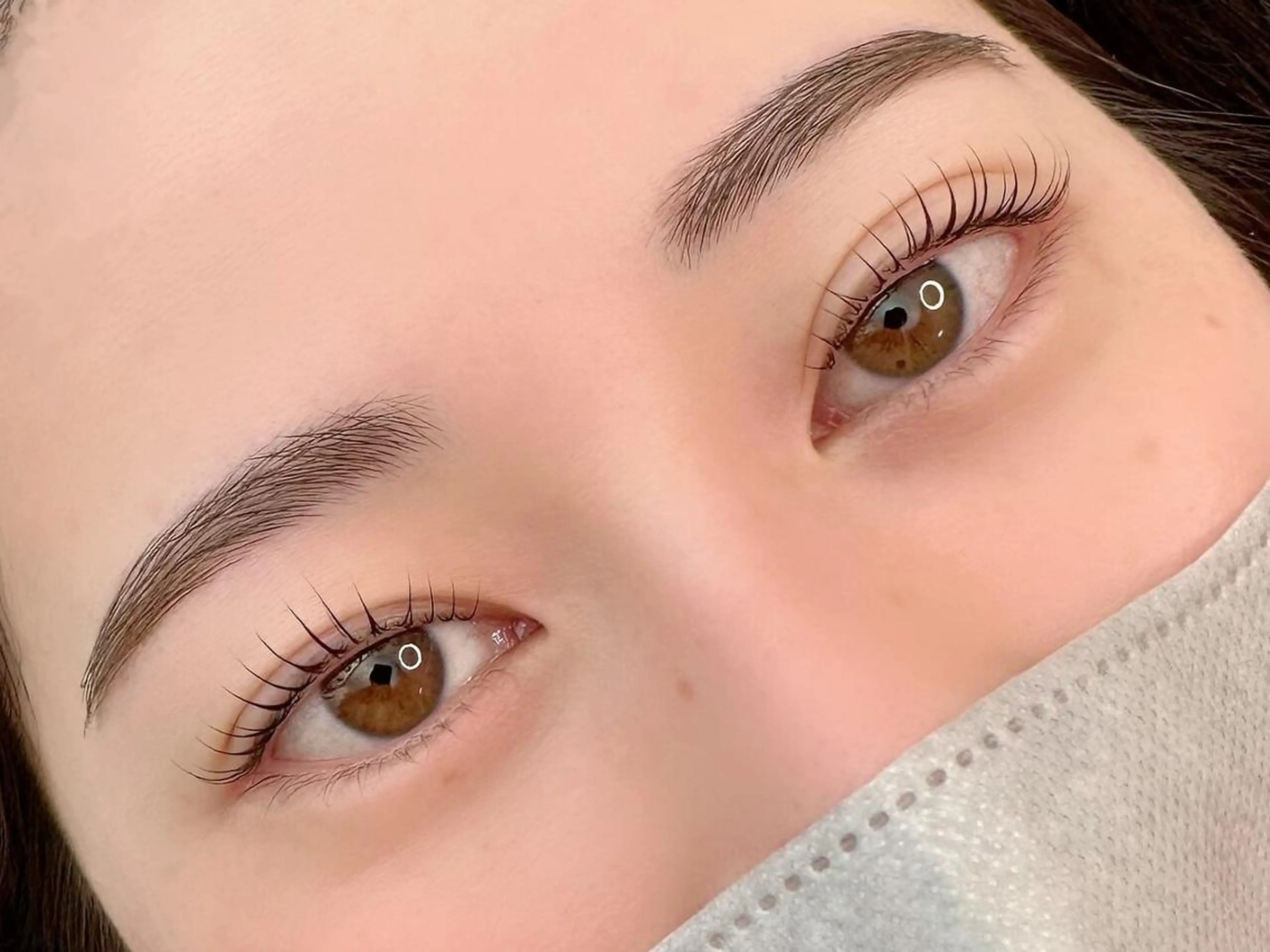 マツエク・マツパ パリジェンヌラッシュリフト まつげパーマ ボリュームラッシュ soara ソアラの眉毛・アイブロウイメージ