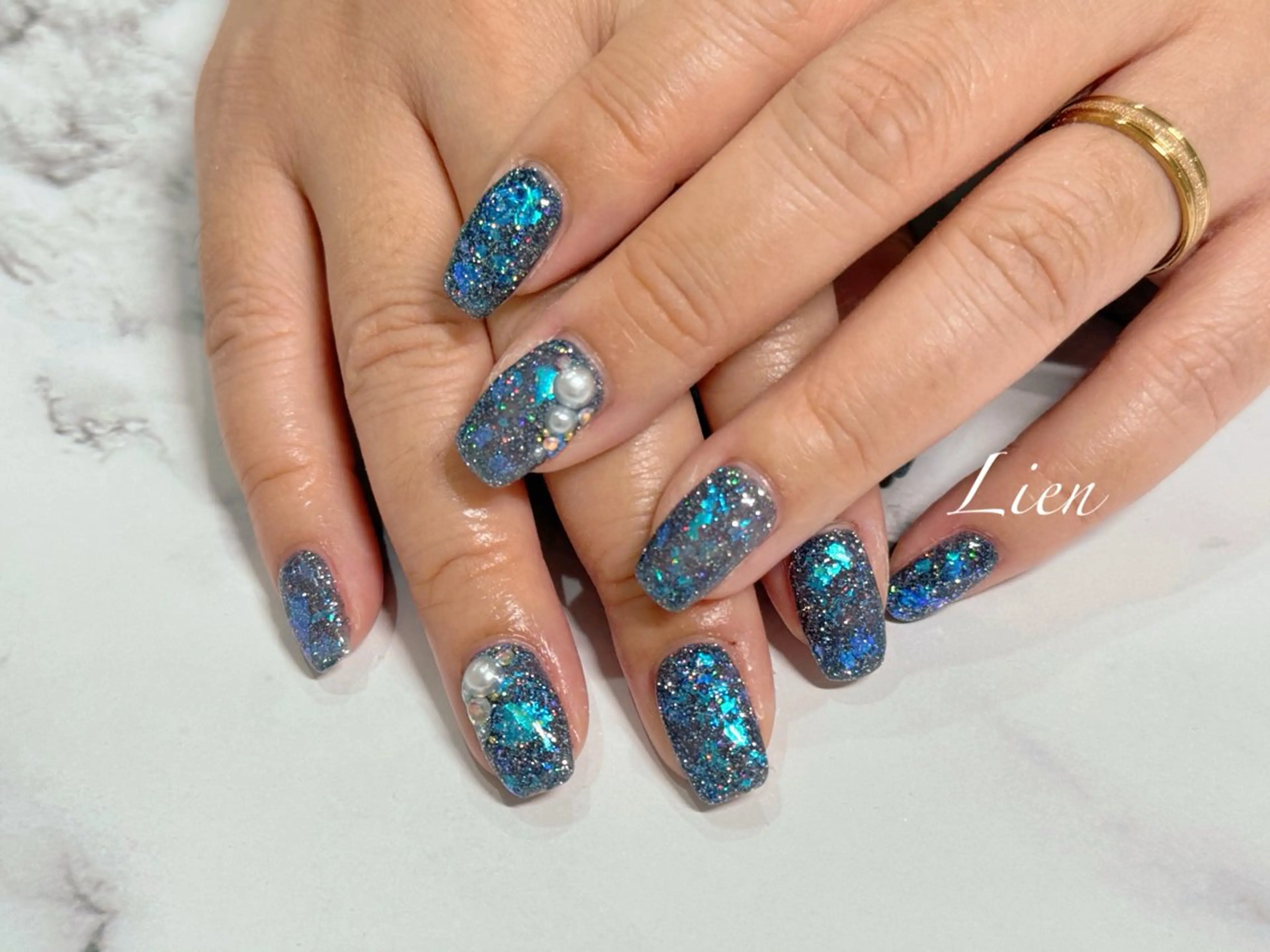 ネイル 長さ出し フットネイル フレンチネイル ジェルネイル ガラスフレンチ ハンドネイル Lien(リアン) 銀座駅6分のネイルデザイン