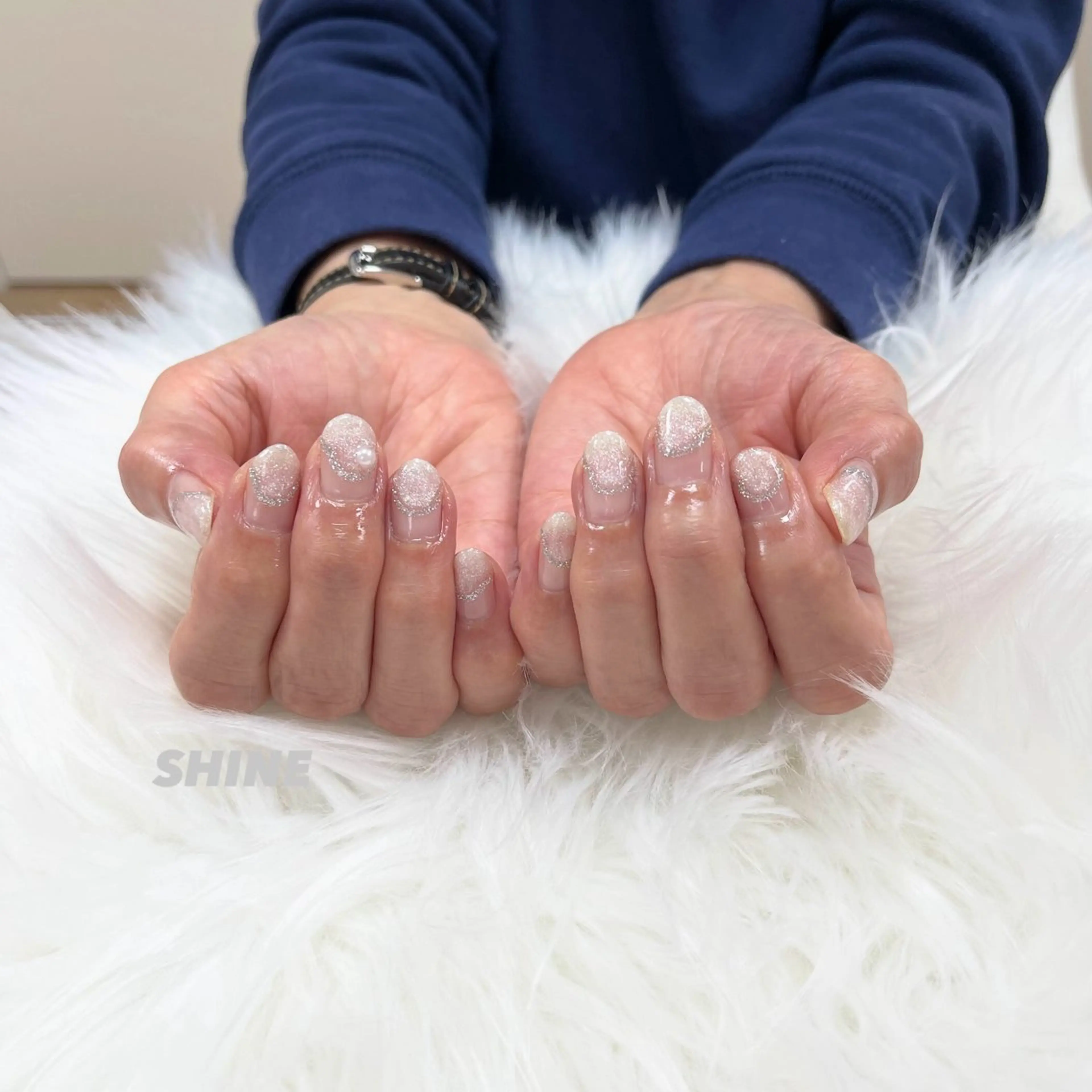 ネイル ニュアンスネイル ホワイト SHINE nail salonのネイルデザイン