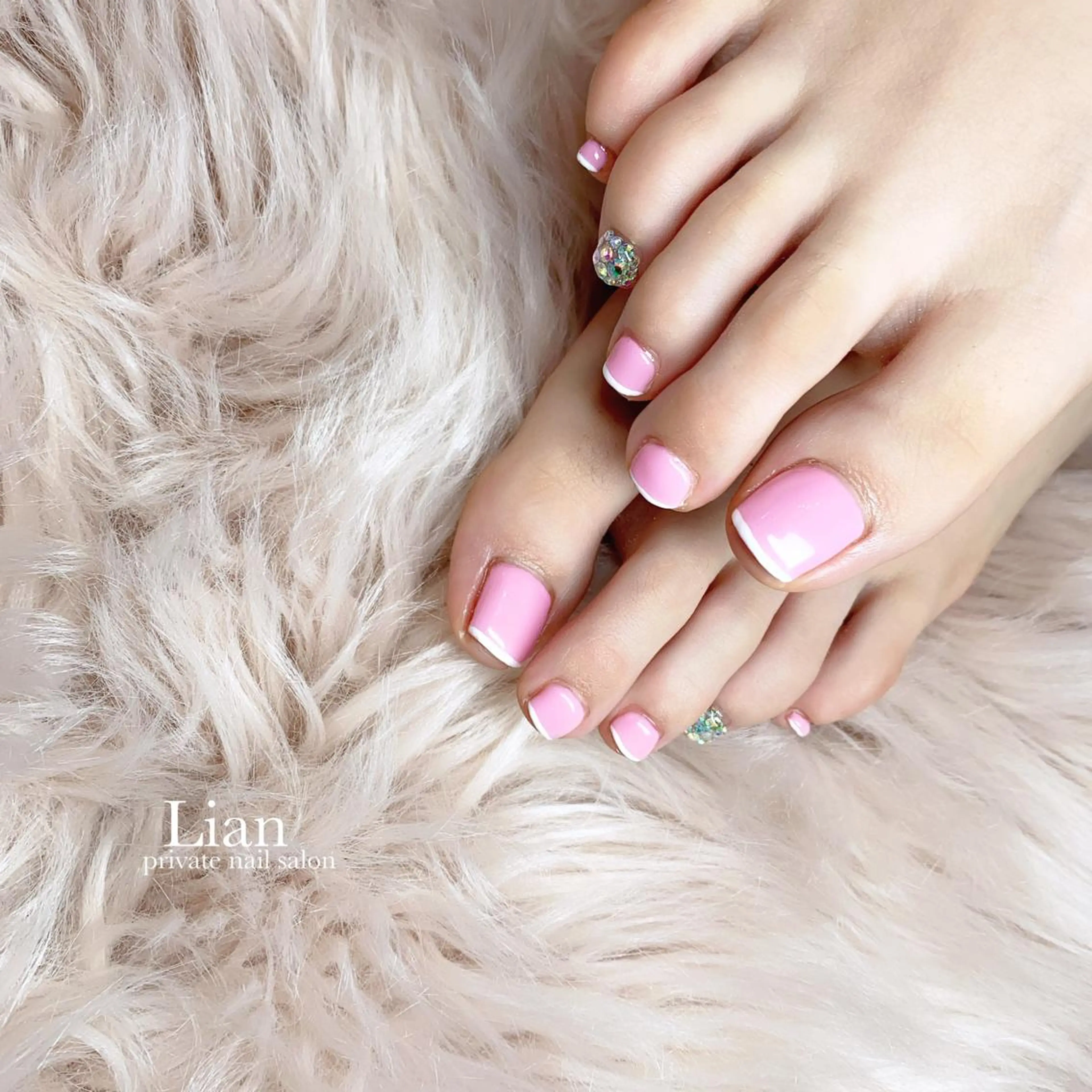 ネイル フットネイル フレンチネイル ピンク シンプルネイル nailsalon Lenoaのネイルデザイン