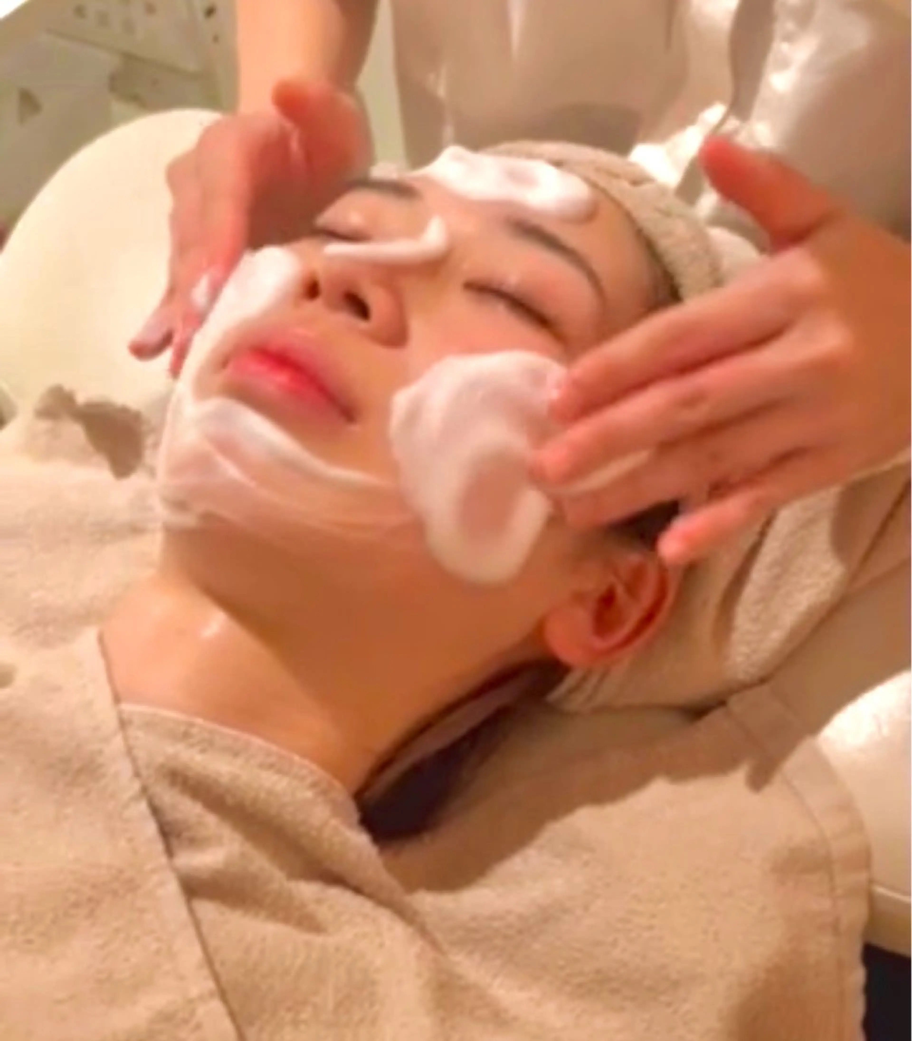 ✨体験✨ニキビや肌荒れが気になるあなた🫣ピーリング💆‍♂️男性も🆗の写真