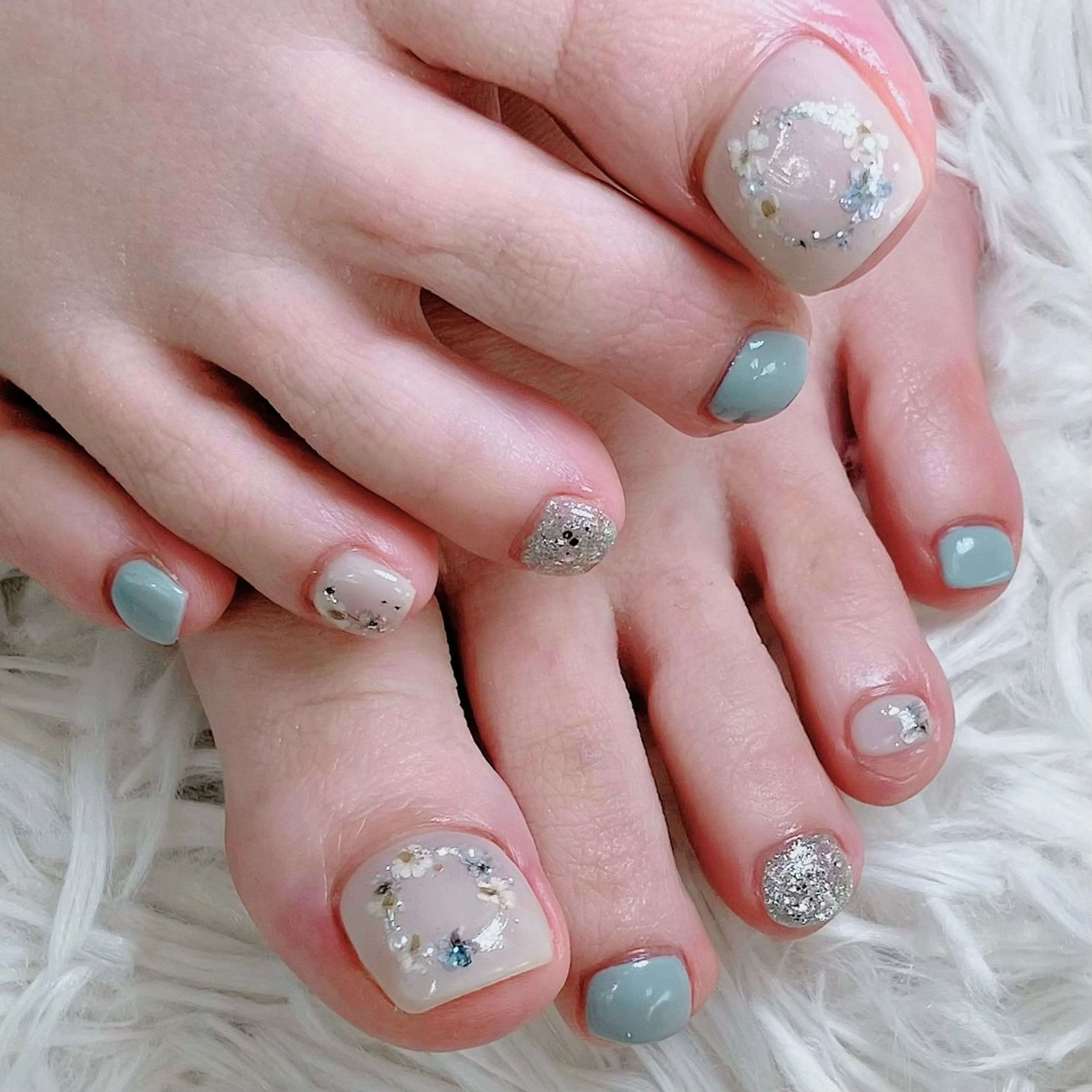 ネイル フットネイル haleyume所属・shino🌟 痛ネイルのネイルデザイン