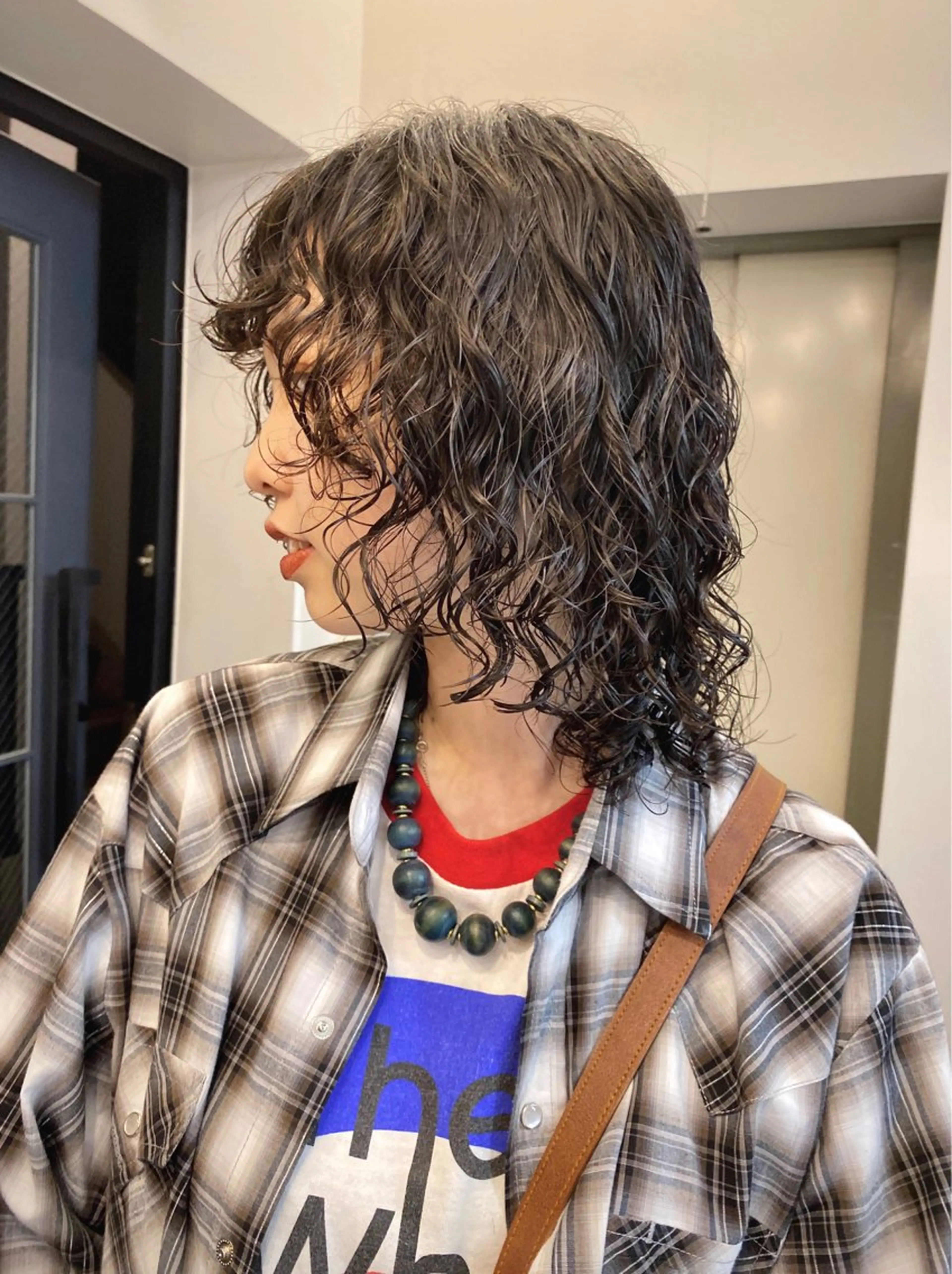 ミディアム パーマ ミディアムパーマ ウルフカット カット パーマ ヒカル/ミディアム パーマ/ロングパーマのヘアスタイル