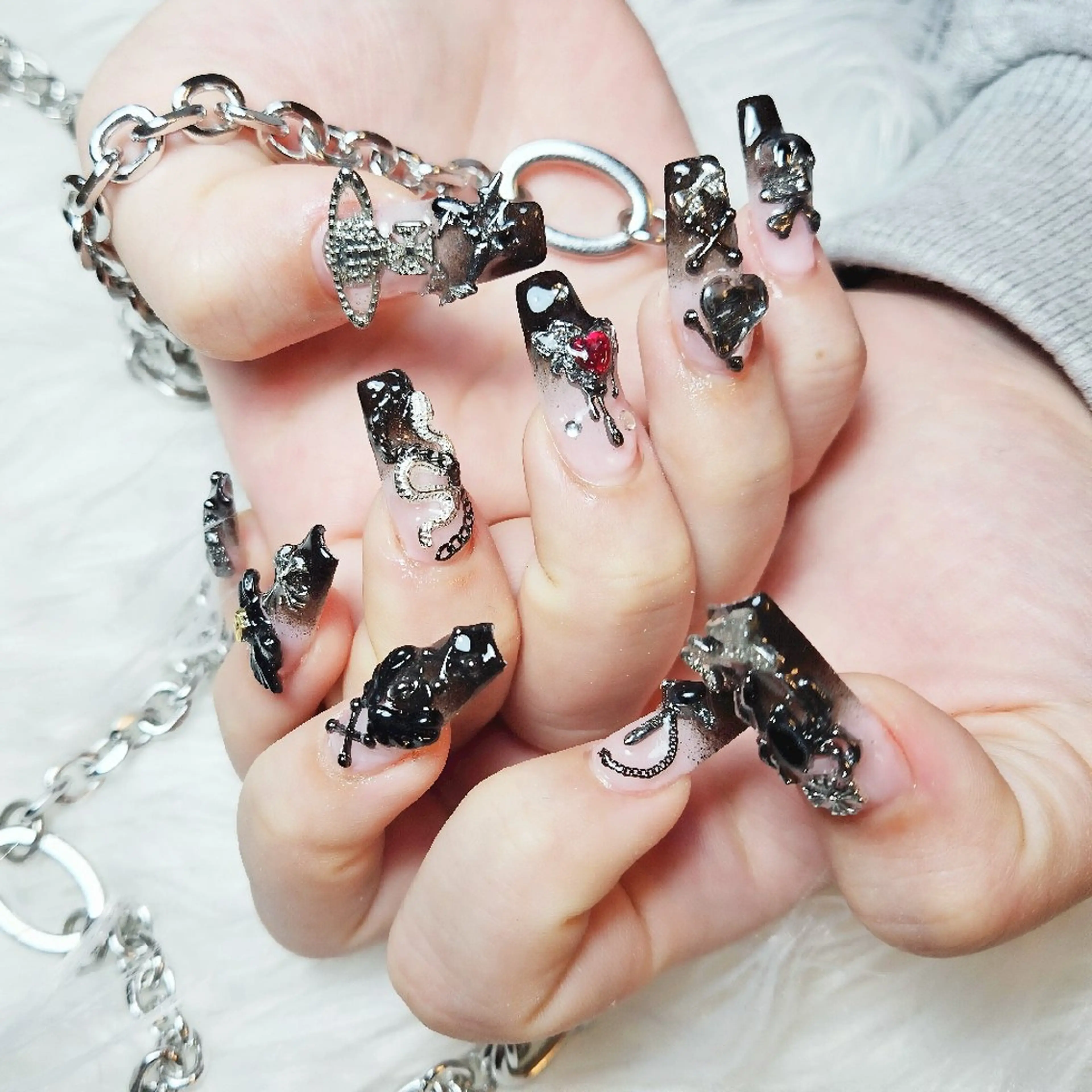 ネイル 🌈Yun nail hyejin💋のネイルデザイン