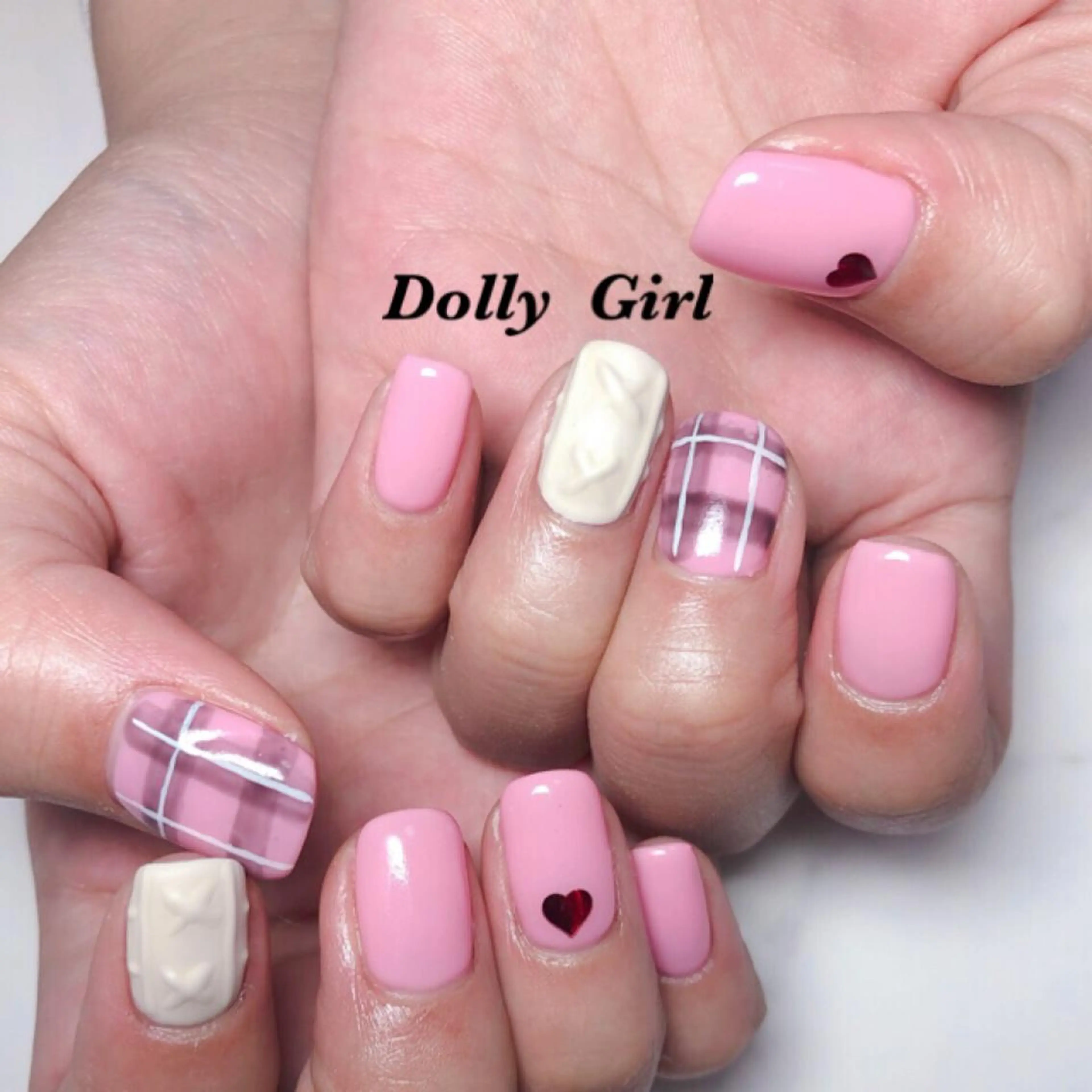 ネイル 個室ネイルサロンDolly Girl〜ドーリーガール〜所属・DollyGirl KYOKOのネイルデザイン