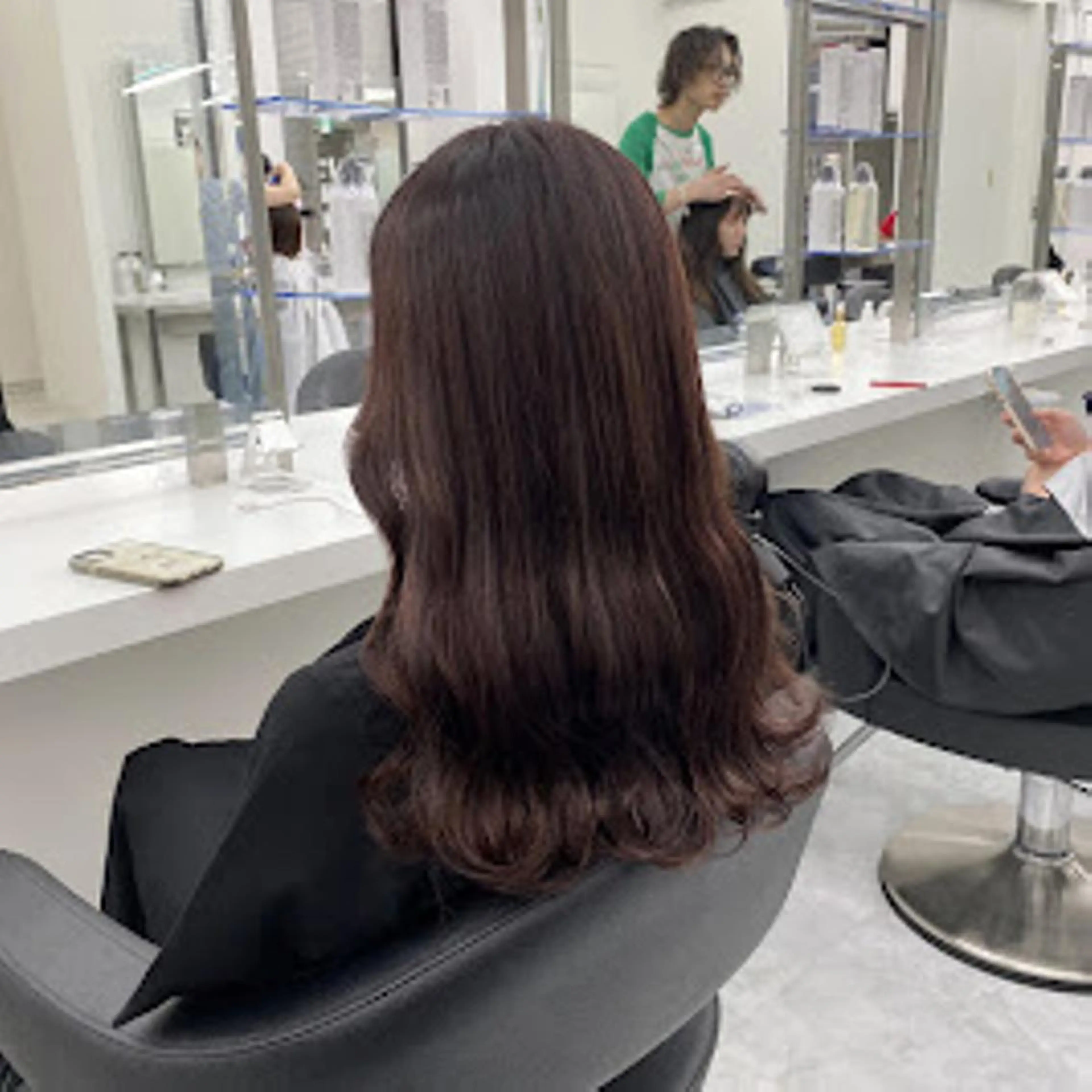 カラー ［THEATER 仙台店🌼］公式のヘアスタイル