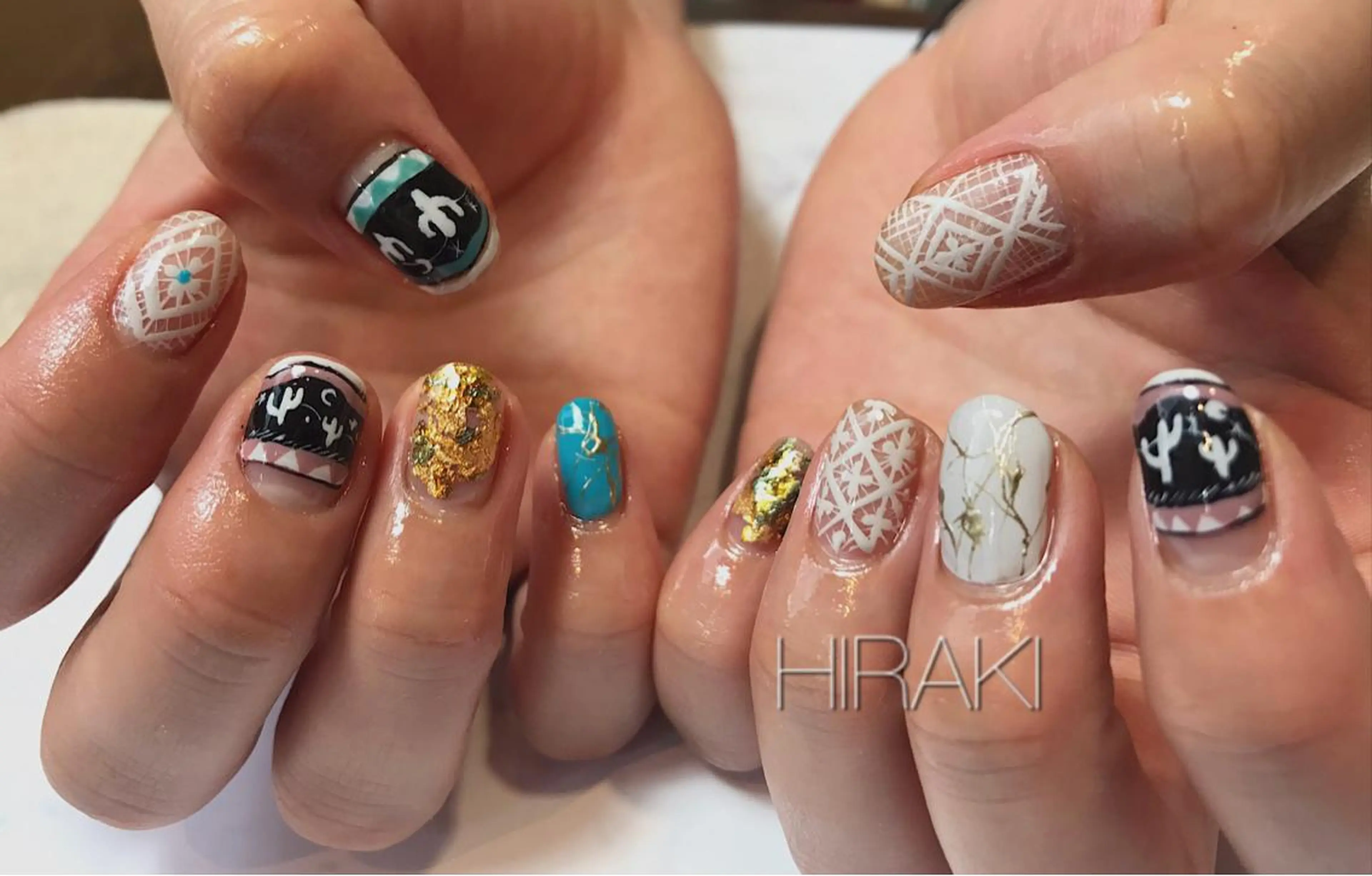 ネイル nail atelier AMBER所属・saori .の眉毛・アイブロウイメージ