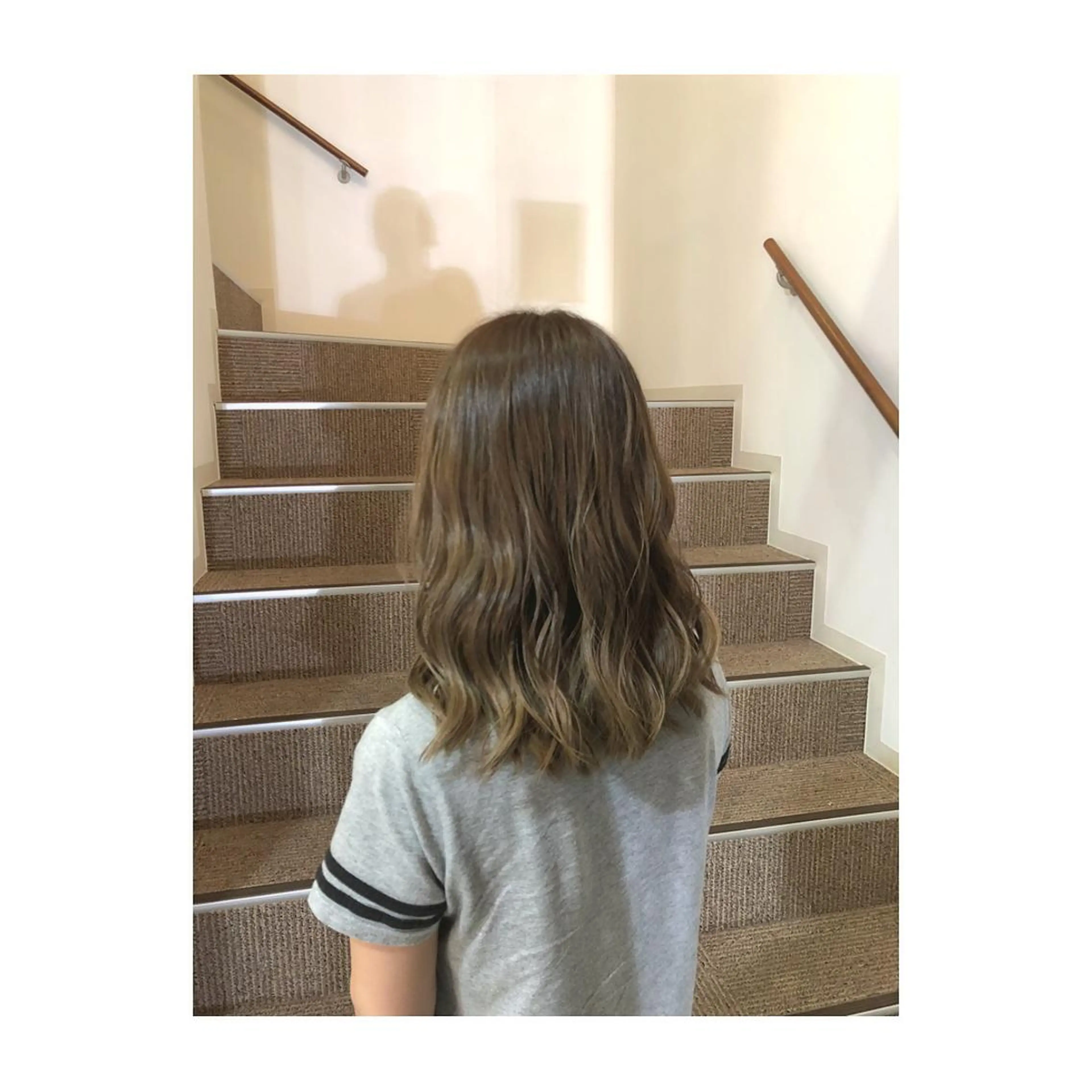 ミディアム 松戸　レイヤーカット 野口　康太郎のヘアスタイル