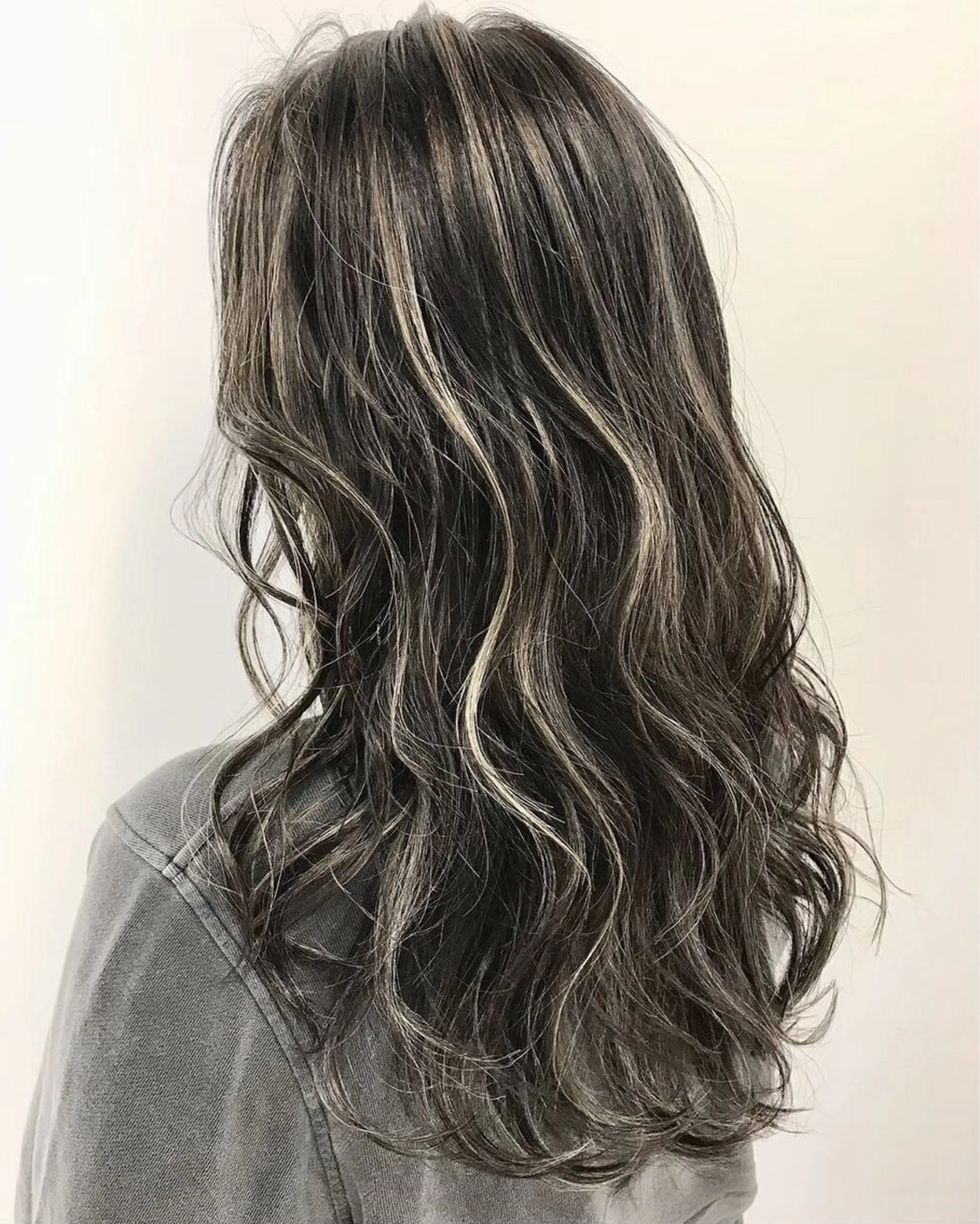 セミロング カラー ハイライトカラー ハイライト ボブ・パーマ特化 🌟フジタのヘアスタイル