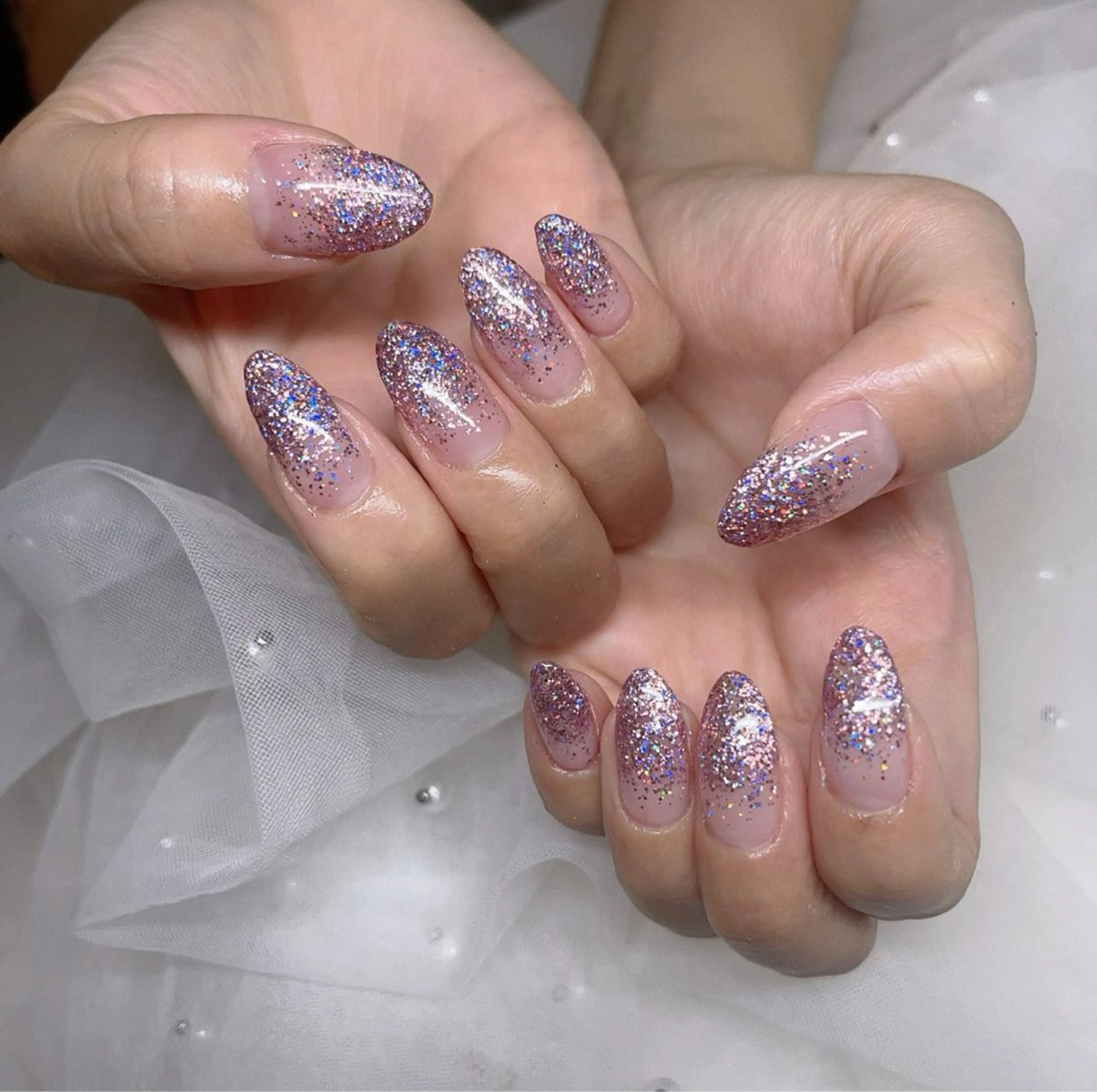 【ハンド】🌸ラメグラ／グラデーション3980¥🩷ソフトジェルオフ無料､新店舗OPEN割引300円🌸の写真