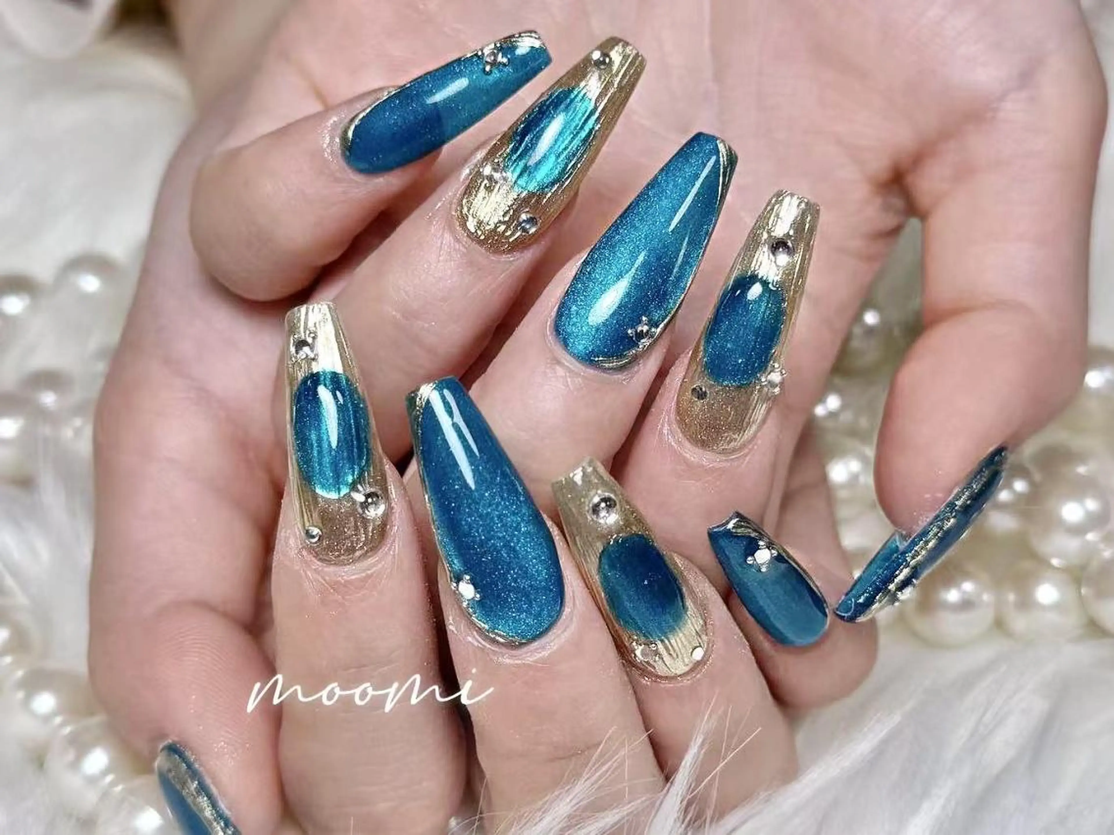 ネイル 長さ出し ジェルネイル グラデーション 韓国ネイル マグネットネイル moomi nail スカルプ専門のネイルデザイン