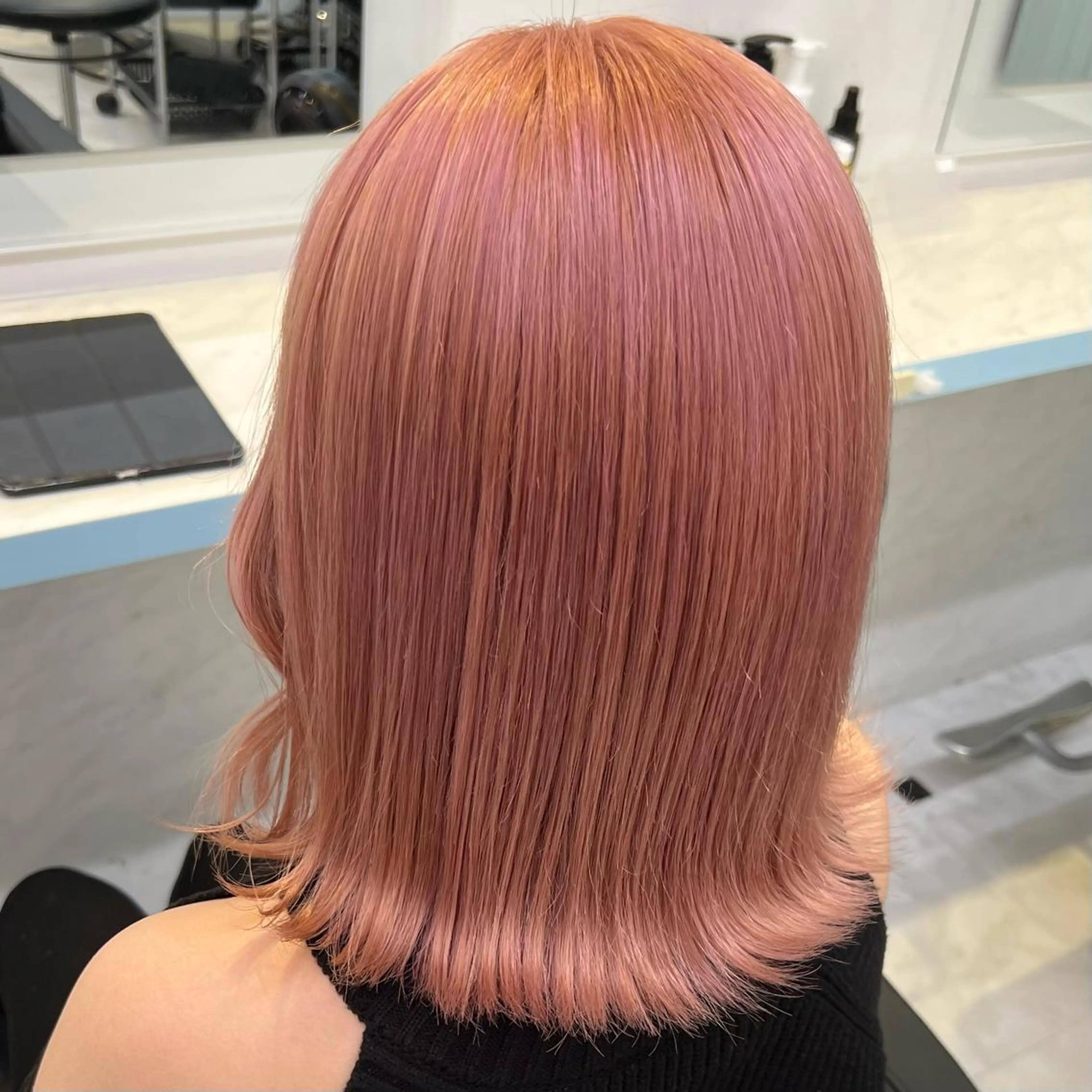 カラー ハイトーン🤍ブロン ド🤍MISAKIのヘアスタイル