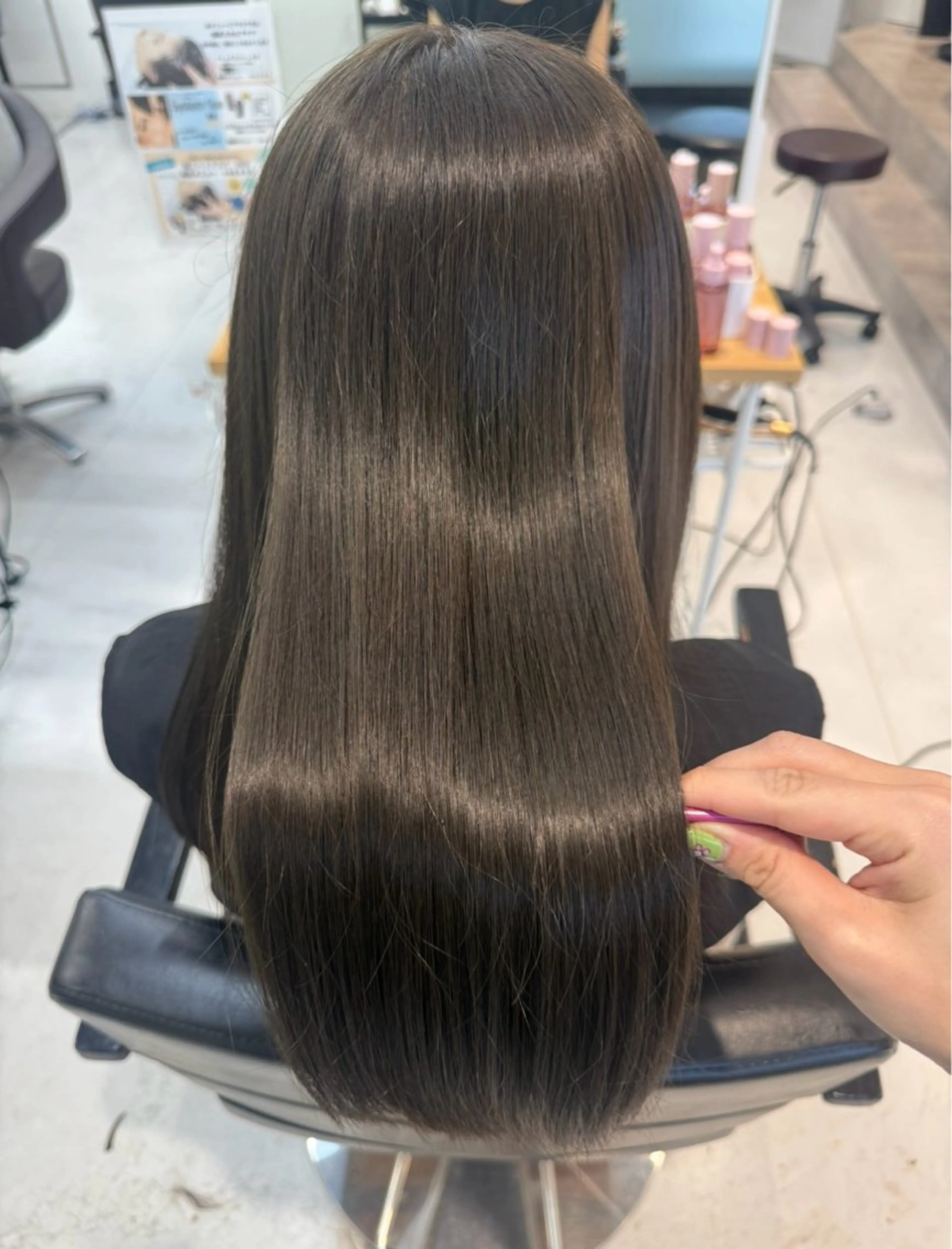 セミロング カット ヘアカラー トリートメント 榎本雪来⛄️ メンズカット✂️のヘアスタイル