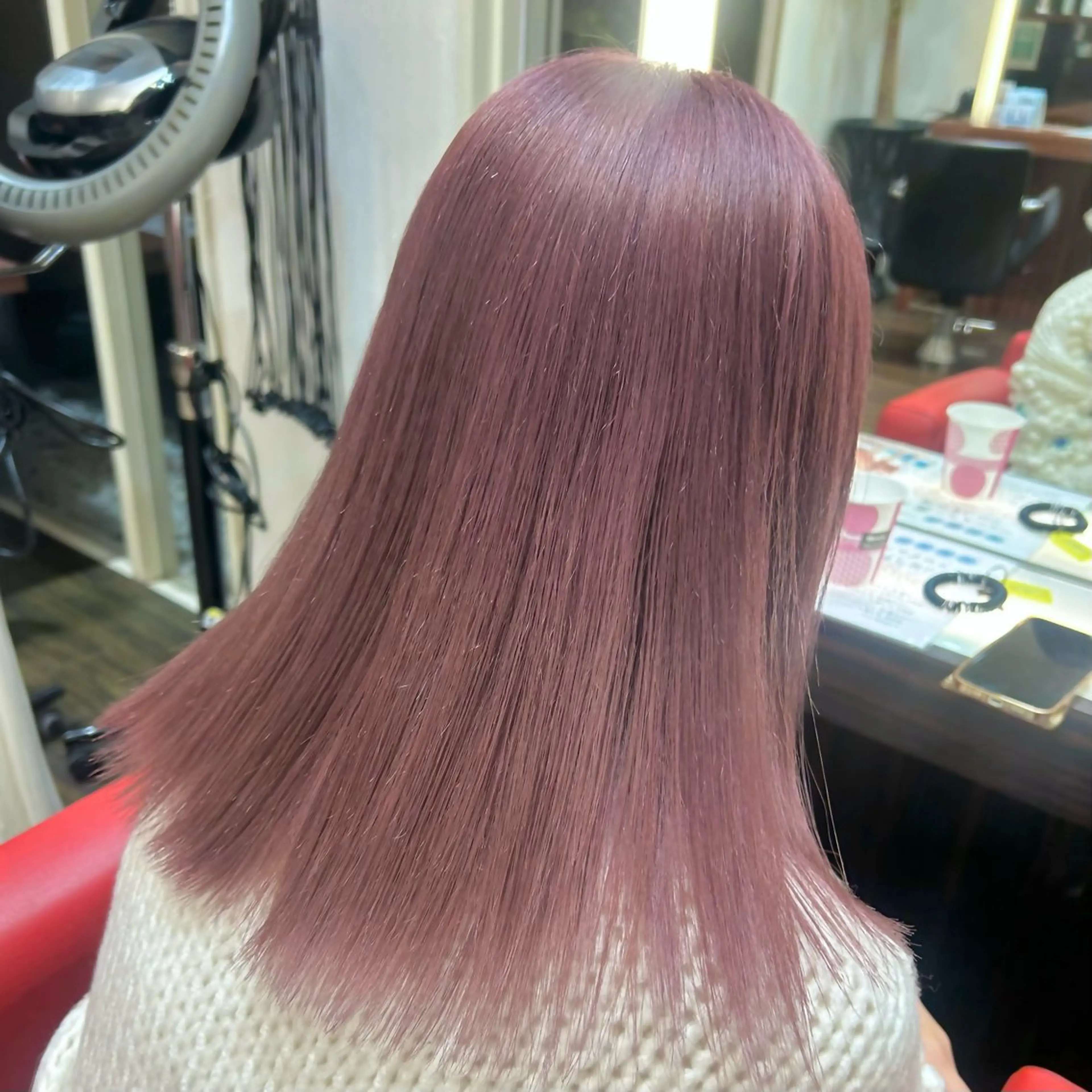 セミロング カラー ブリーチ ピンクカラー 矢場町/8時-22時 JILLSTUDIOのヘアスタイル