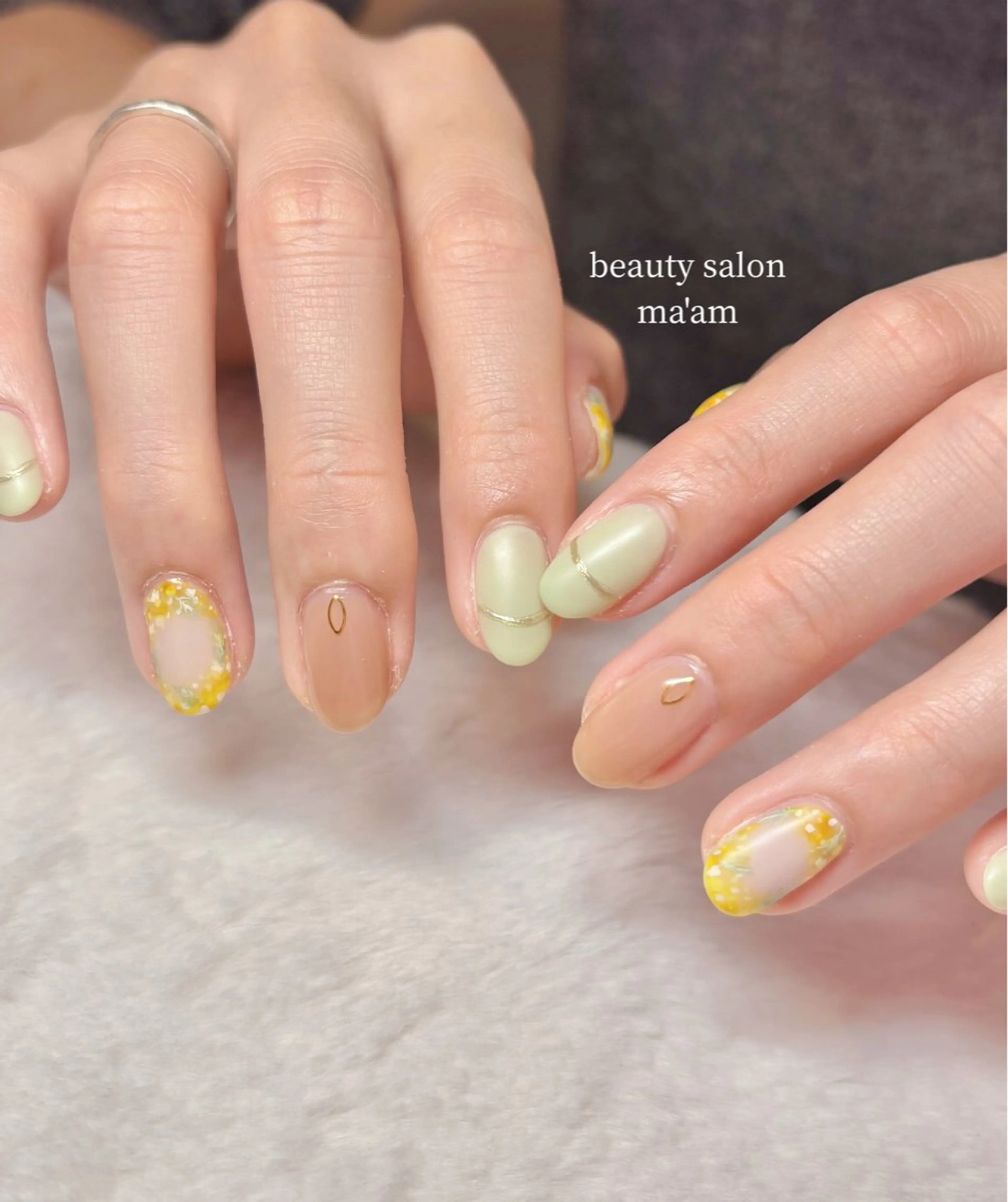 ネイル ハンドネイル beauty salon ma'am所属・chihiro 小路ネイルのネイルデザイン