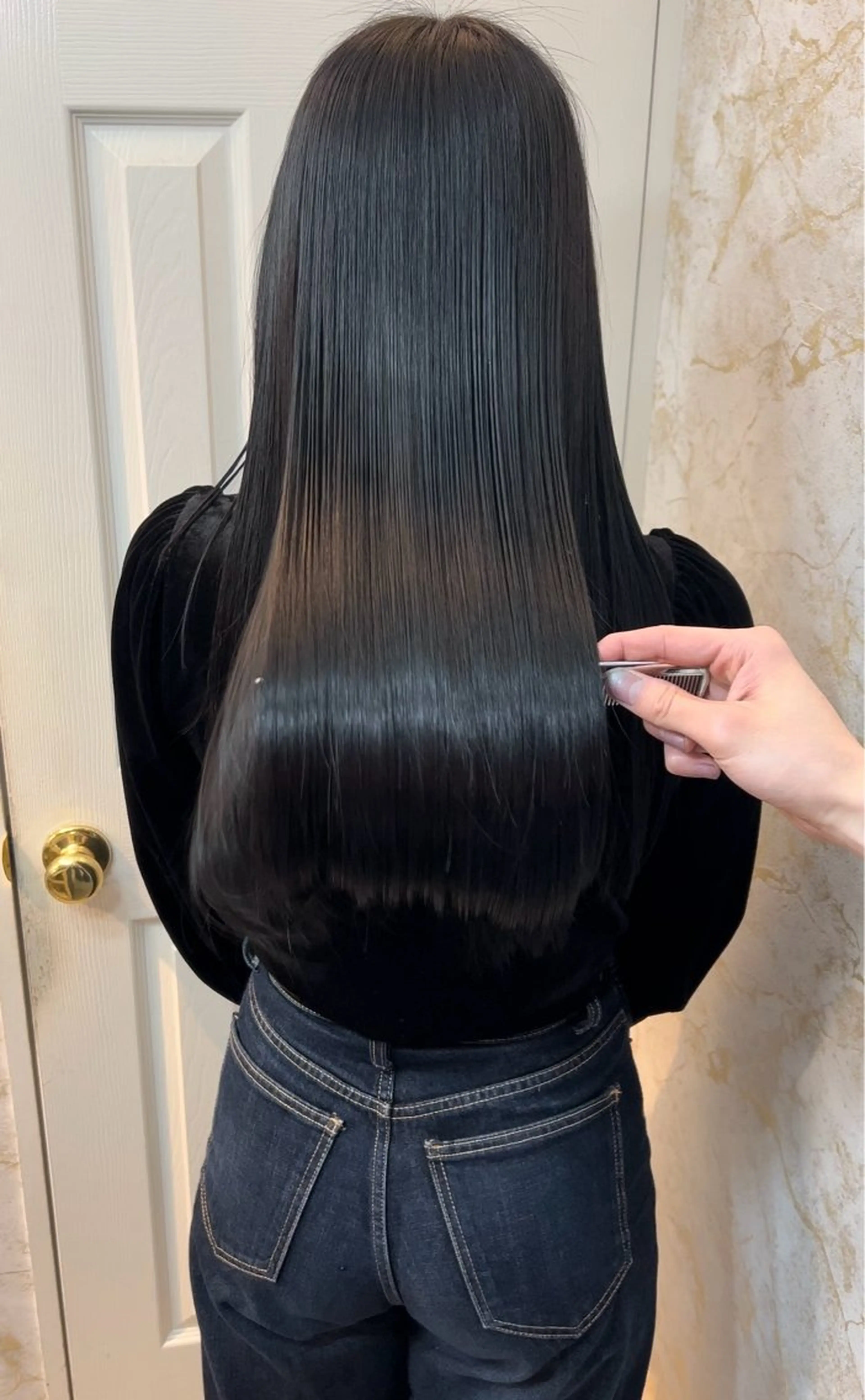 人気No.2【初回から5回目まで利用OK】カット＋髪質改善縮毛矯正＋髪質改善TR ¥13910の写真