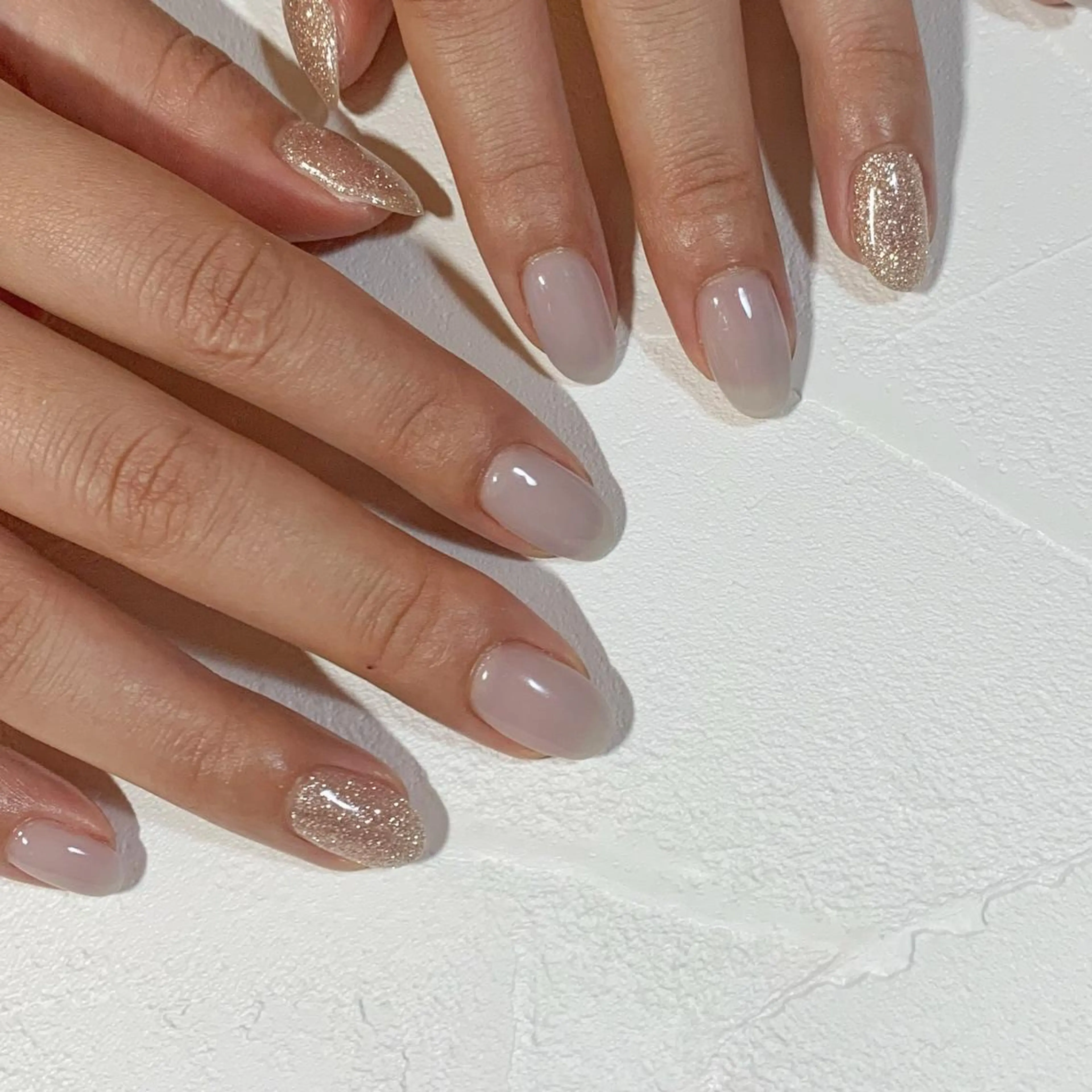 ネイル ジェルネイル ラメ(グリッター) ワンカラーネイル ハンドネイル ネイルサロン Si-Ki(シーキ)所属・Yuka 🄷🄾🄽🄳🄰のネイルデザイン