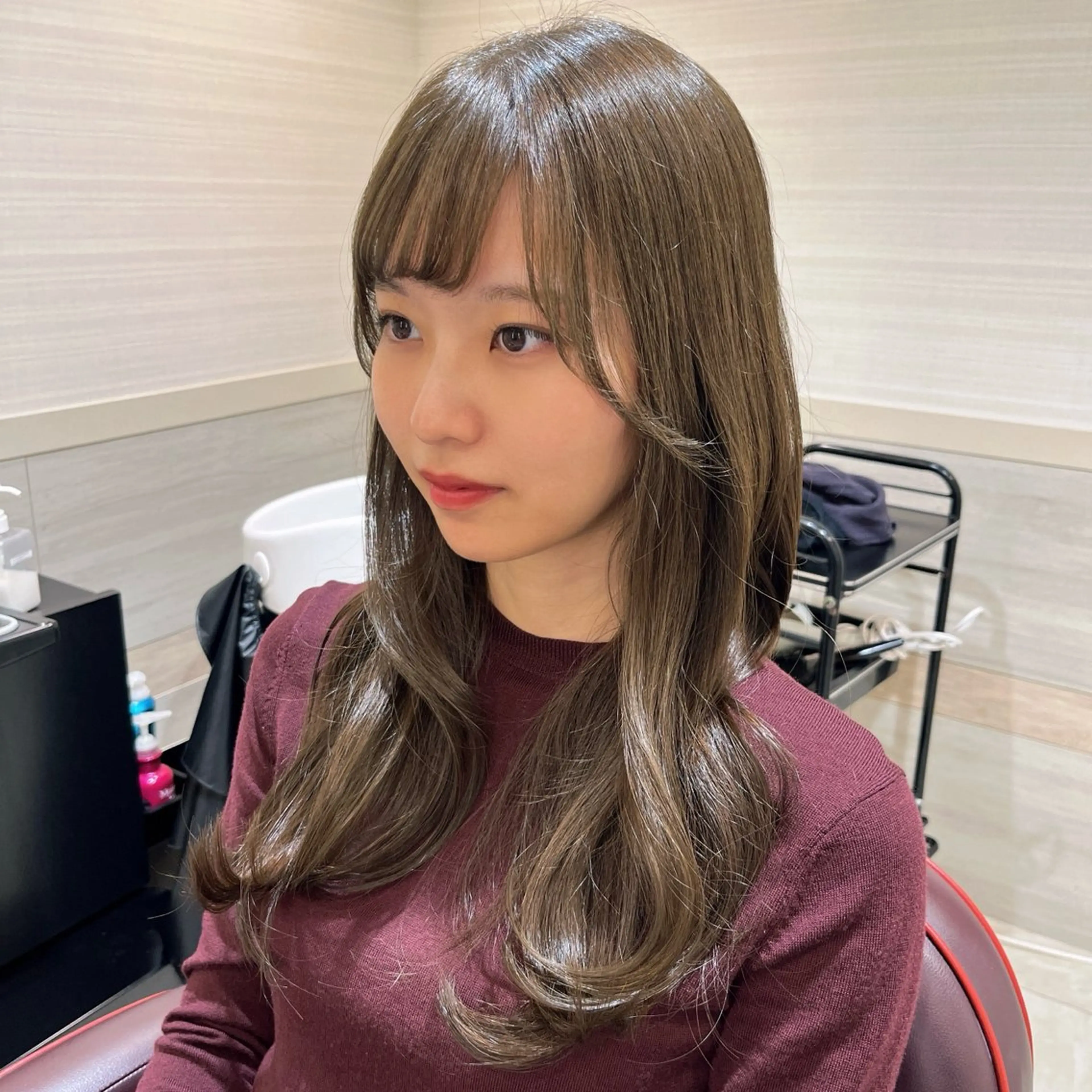 ロング 🫧オリーブカラー/ 酸性縮毛矯正銀座🫧のヘアスタイル