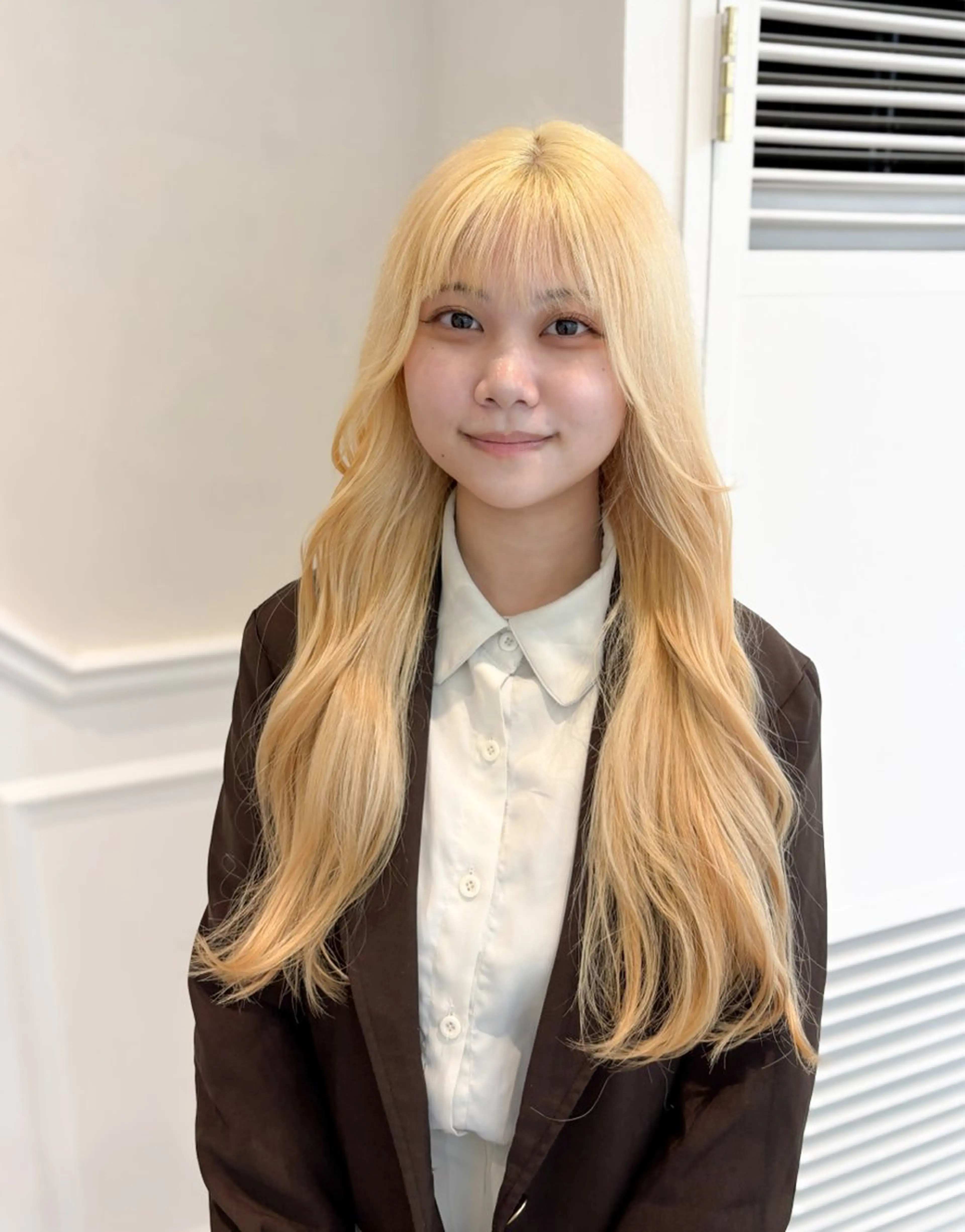 ロング カラー ヘアカラー トリートメント 艶髪ハイトーン/ レイヤー/yuiのヘアスタイル