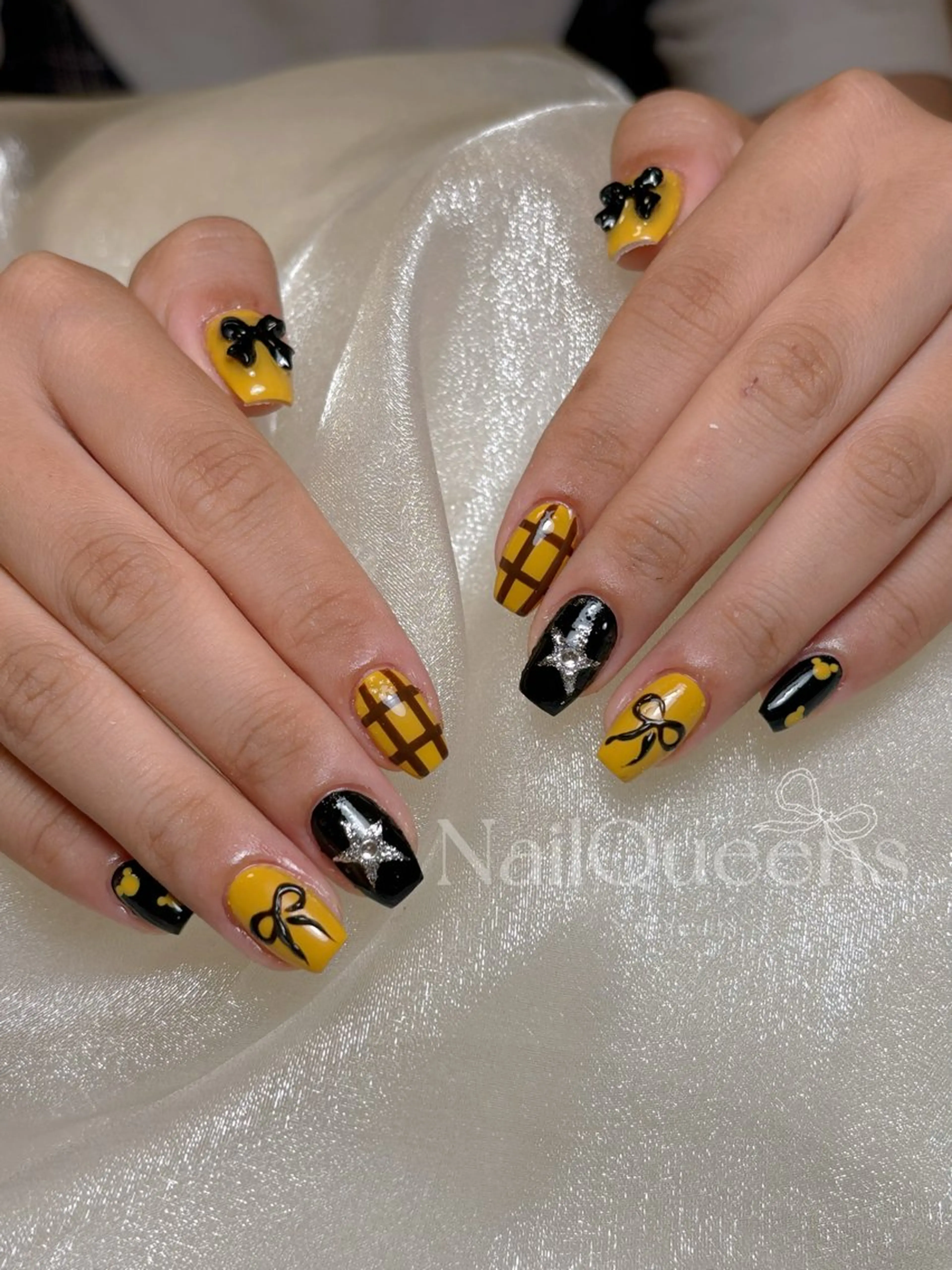 ネイル ハンドネイル ハンドケア ネイル👑クイーンズ NailQueensのネイルデザイン