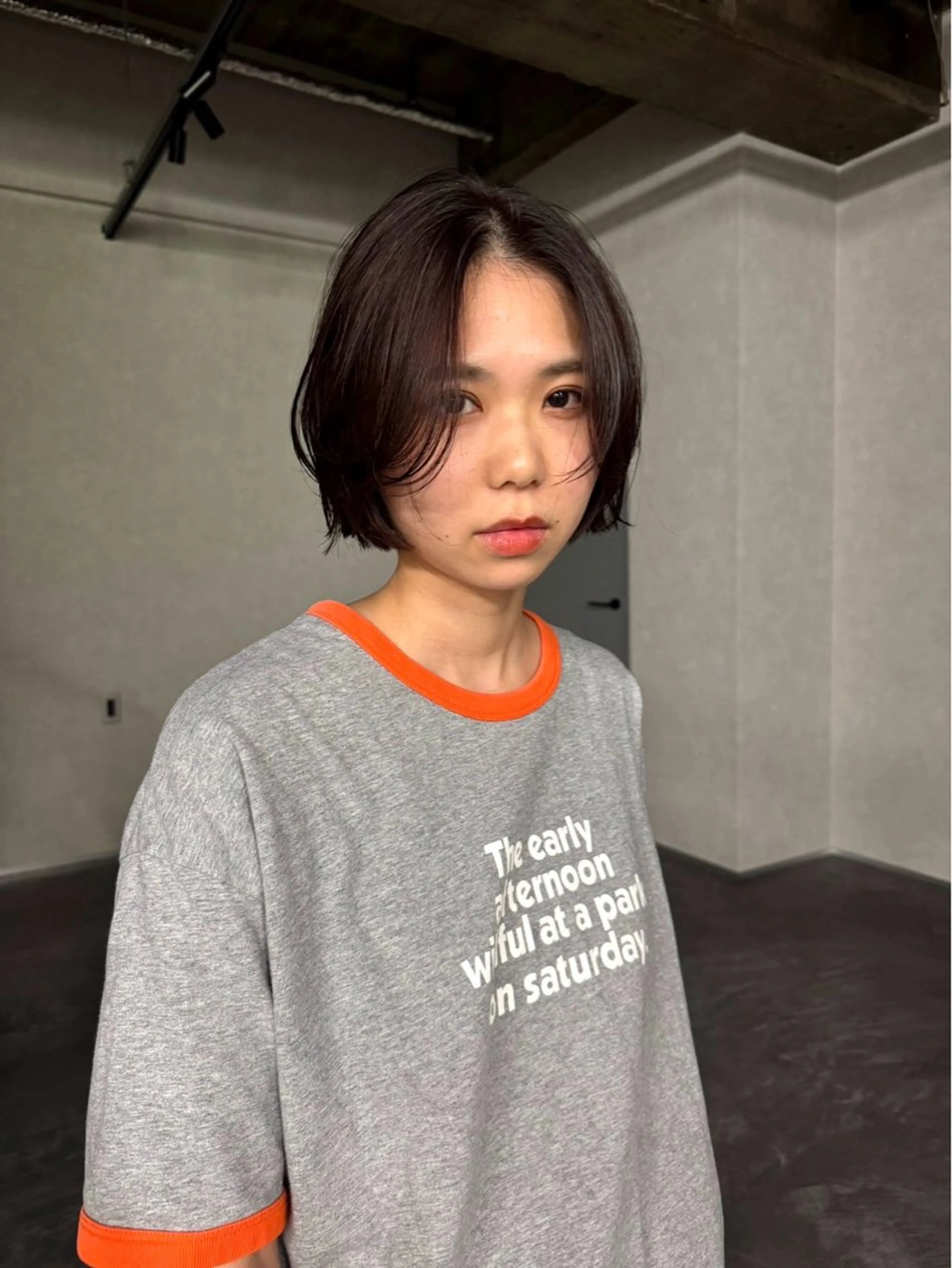 カラー 新井 英美のヘアスタイル