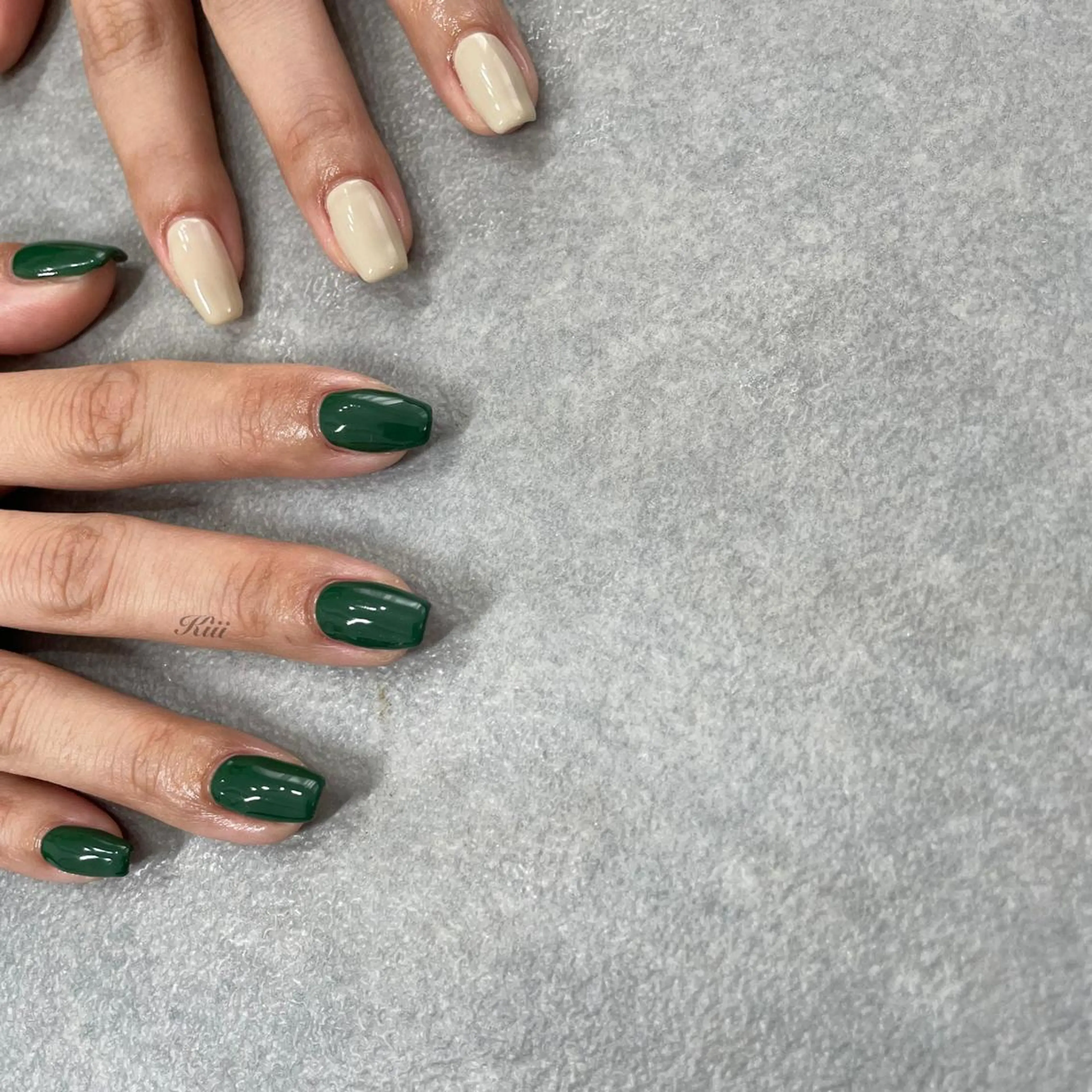 ネイル ハンドネイル フットネイル kiii.__ ✴︎*のネイルデザイン