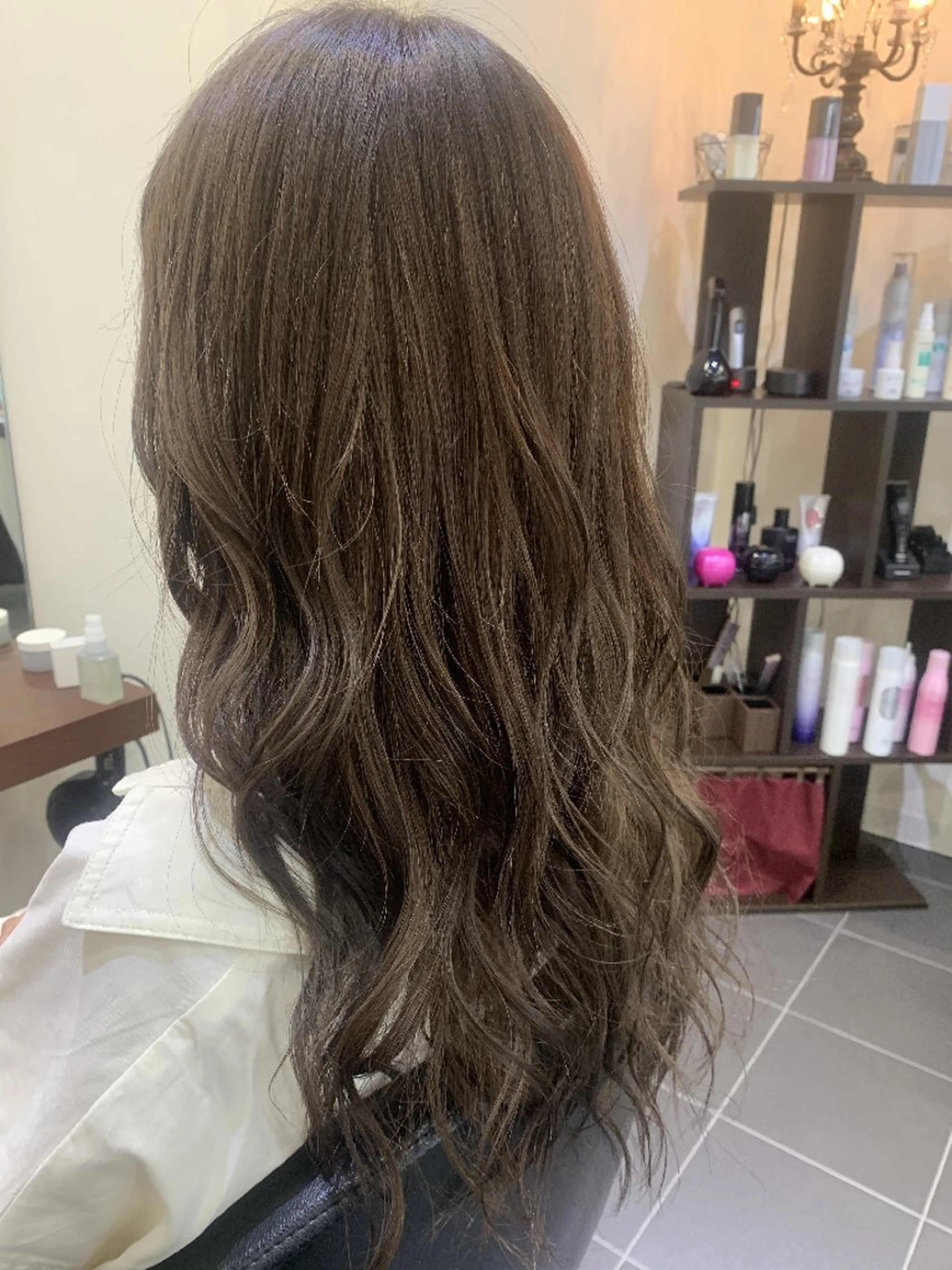 ロング カラー ブリーチ 透明感カラー グレージュ ブリーチなしカラー ヘアカラー トリートメント ASAKO ✴︎アメリシュシュのヘアスタイル