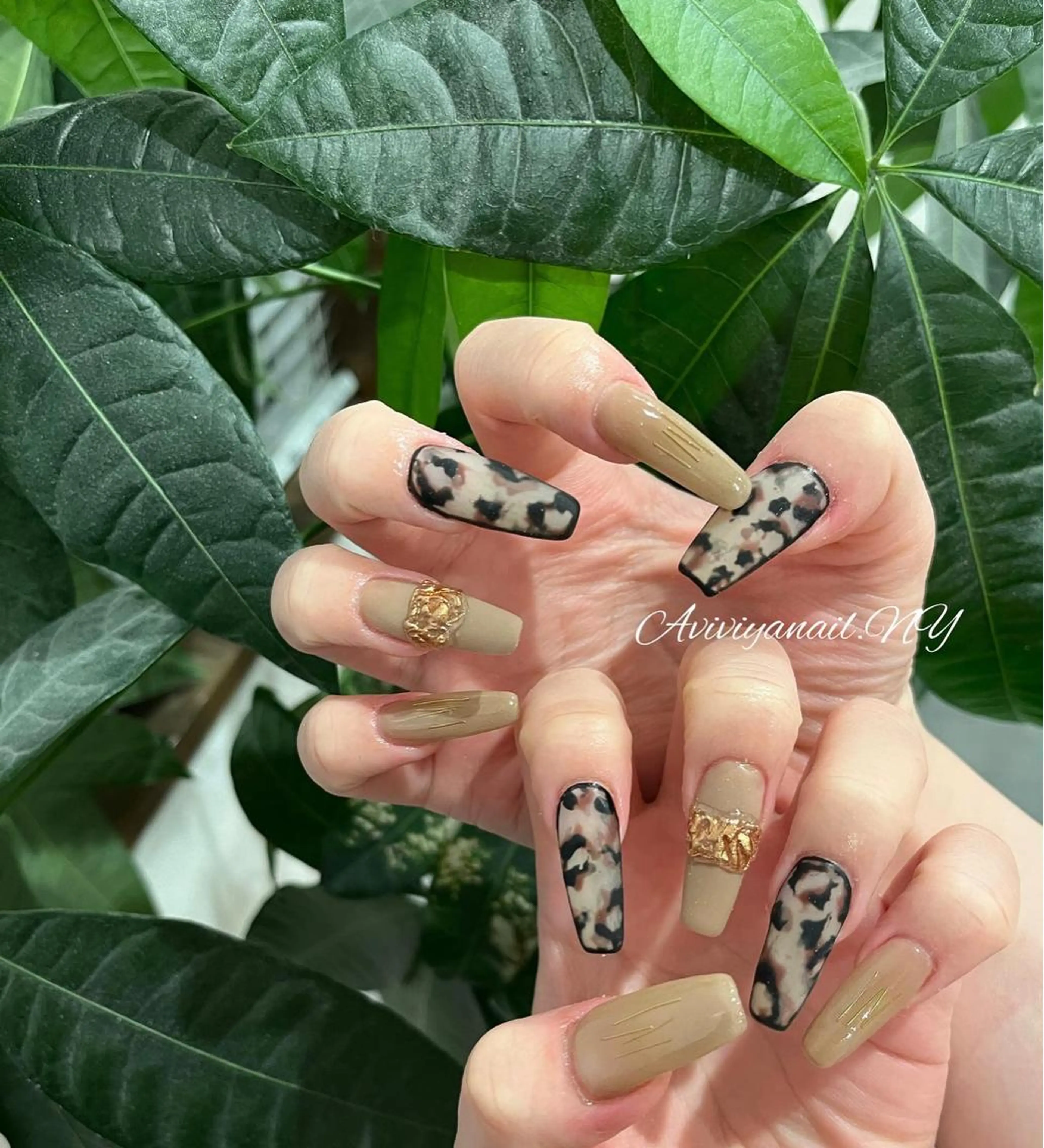 ネイル AviviyaNail所属・kubo ayaのネイルデザイン