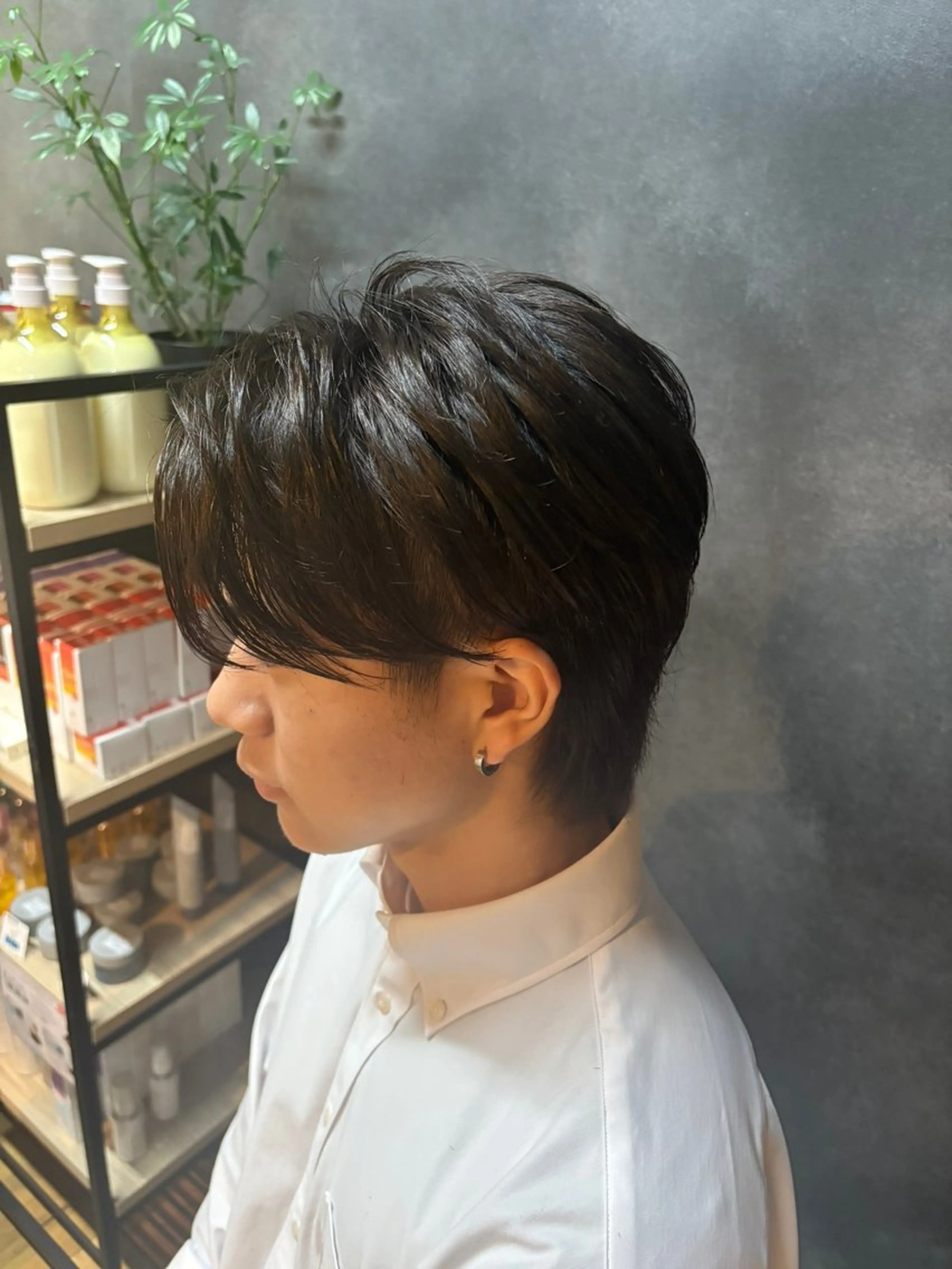 ショート メンズ センターパート メンズ韓国風 韓国風ヘア レイヤーカット 小顔カット カット ヘッドスパ 10〜20代垢抜けメ ンズ特化/かのんのヘアスタイル