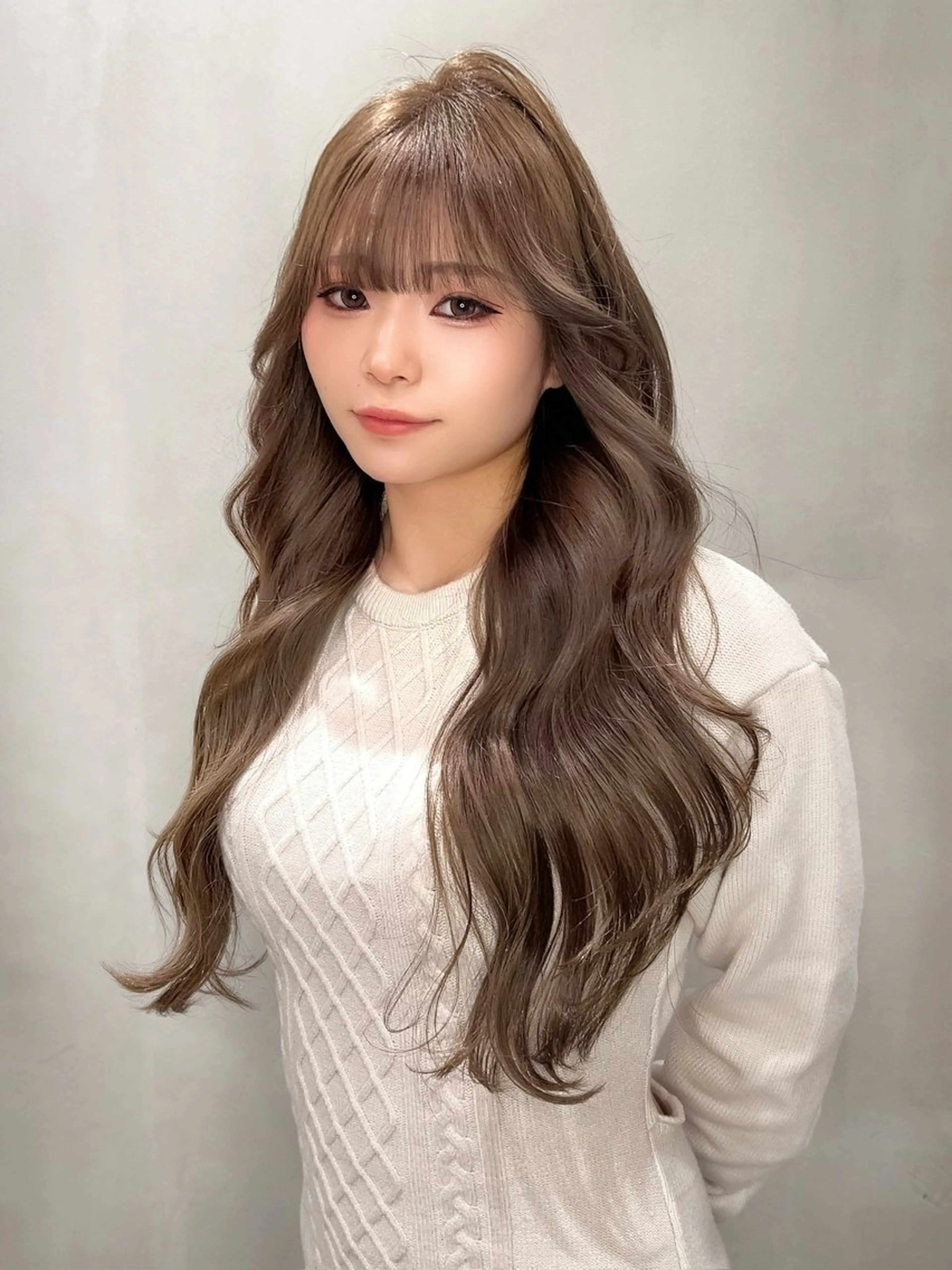 ロング ヘアカラー 🥇KEN /レイヤー/艶カラーのヘアスタイル