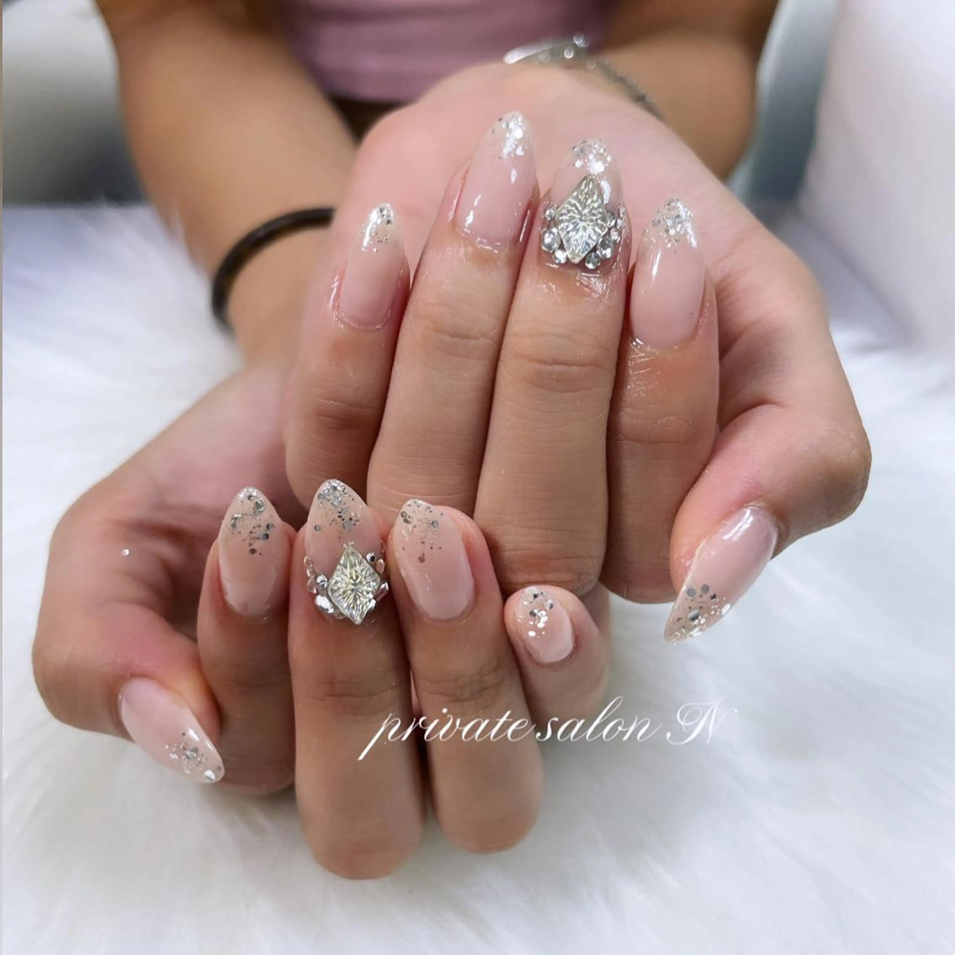 ネイル BINERVA所属・BINERVA nail salonのネイルデザイン