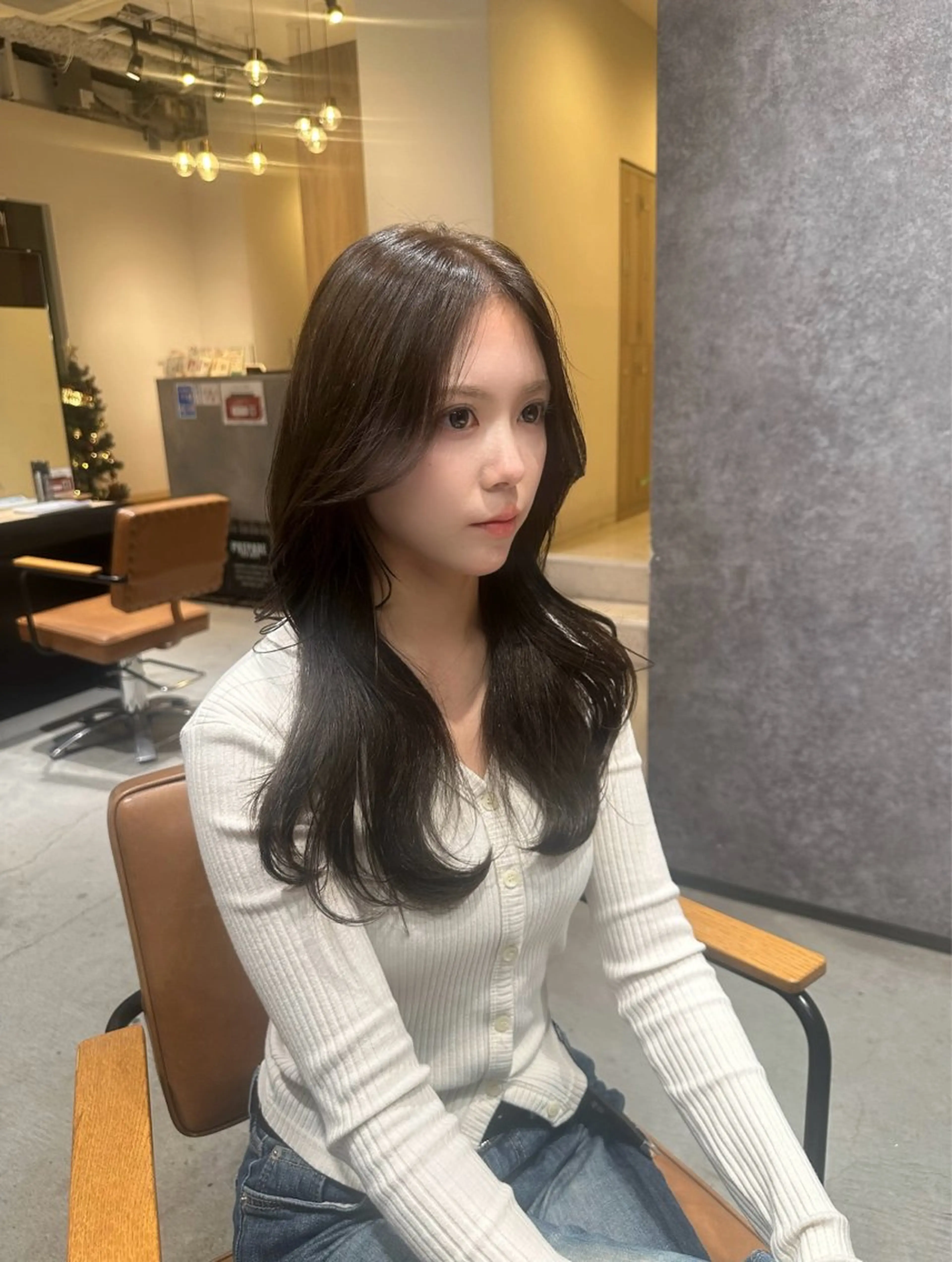 ロング カラー 韓国レイヤーカット 透明感カラー冨田那樹のヘアスタイル