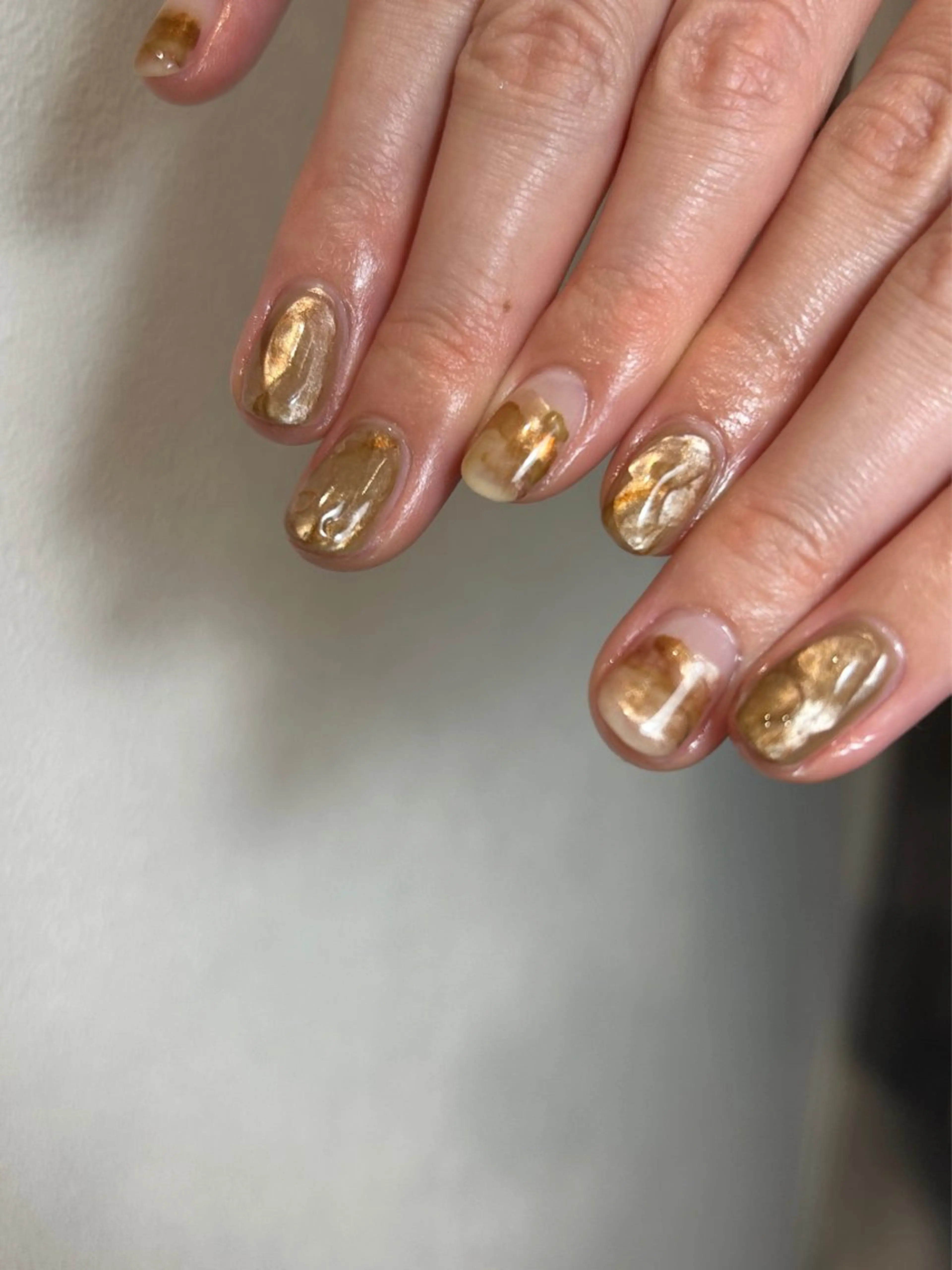 ネイル ハンドネイル NINEnami ニュアンスネイルのネイルデザイン