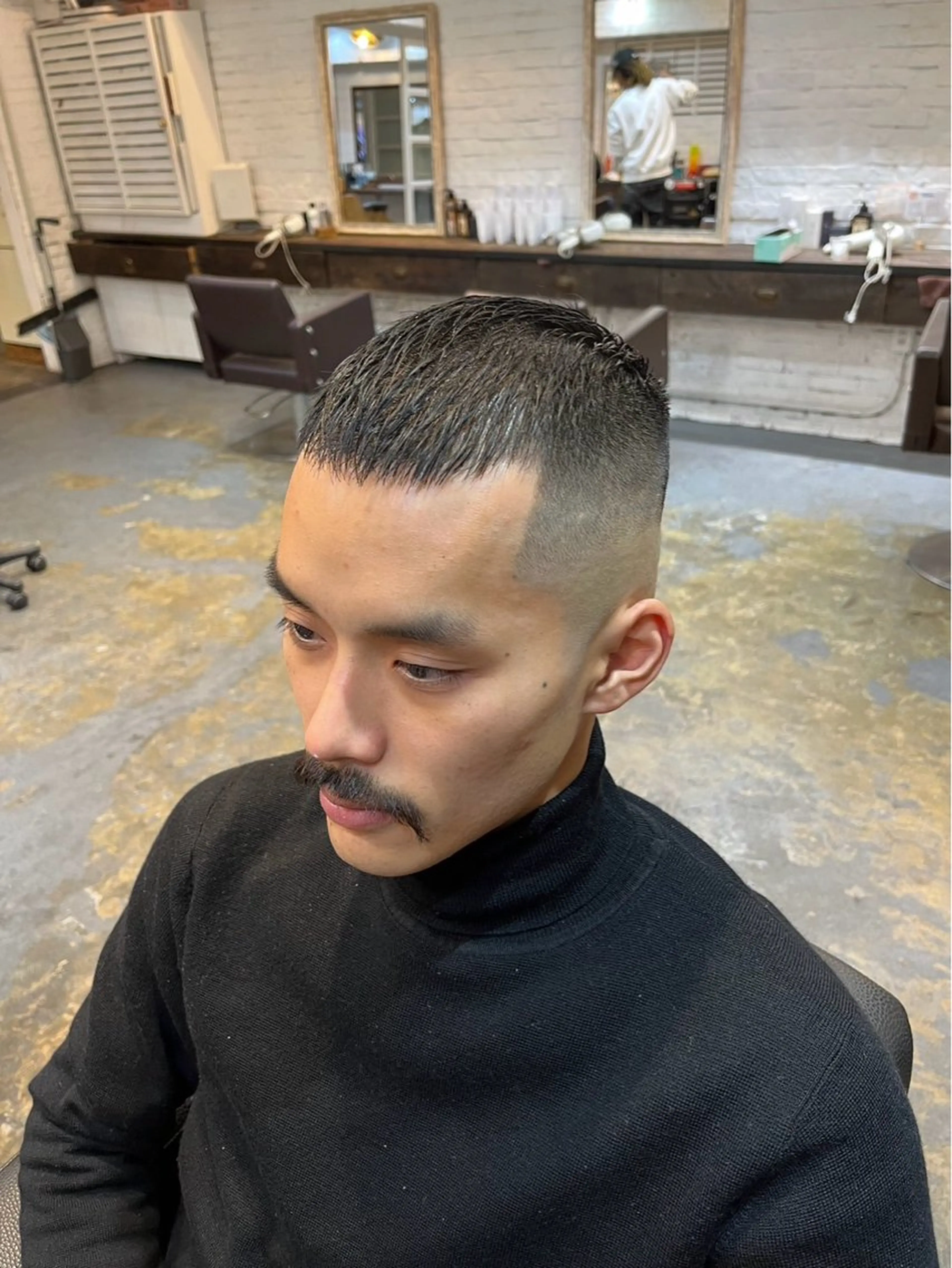 ショート メンズ センターパート ダウンパーマ フェードカット メンズハイライト メンズパーマ カット トリートメント 💈メンズ特化💈 TASUKUのヘアスタイル