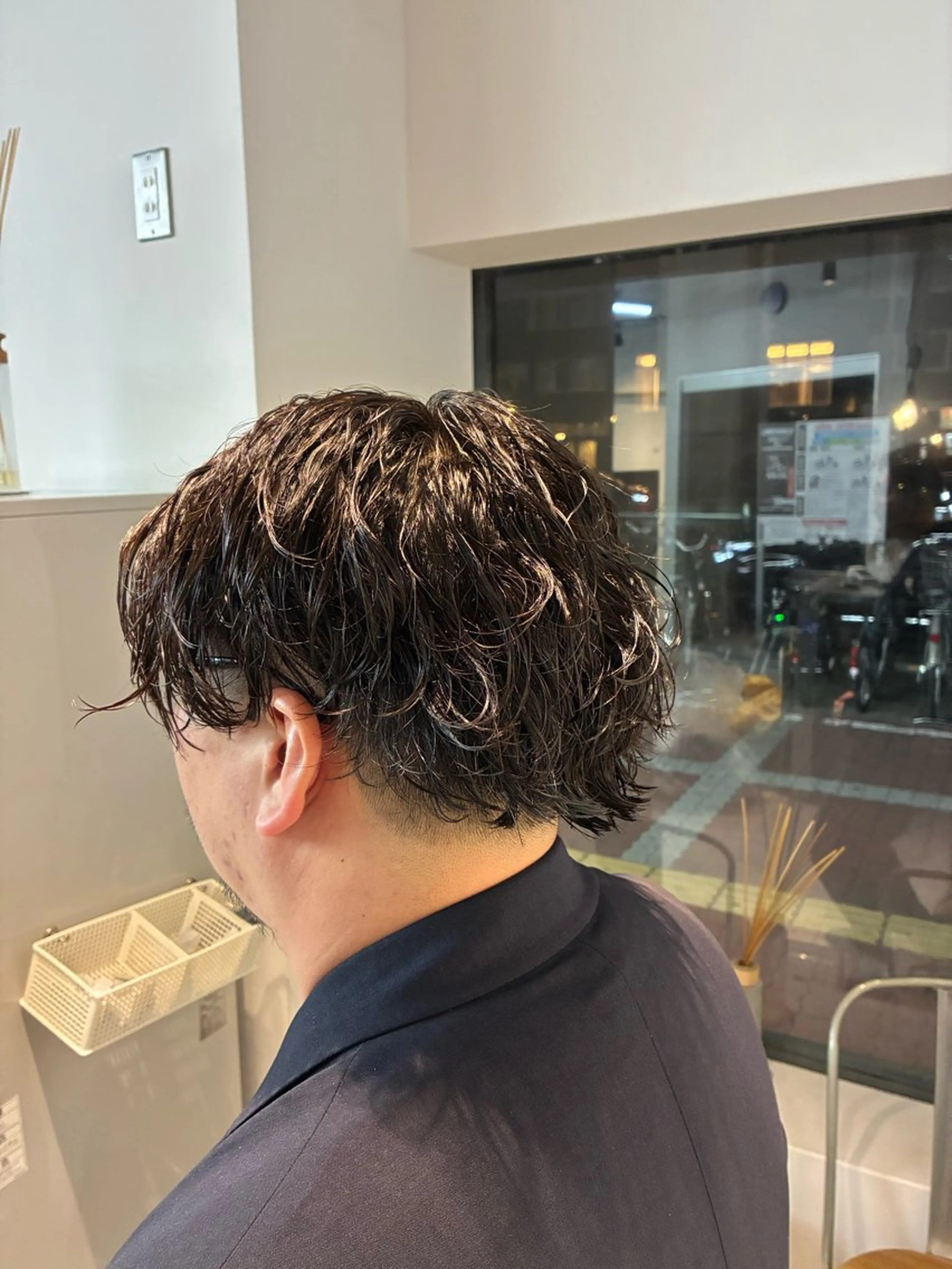 パーマ メンズ メンズパーマ MENSFEEL東梅田店所属・川茂 樹也のヘアスタイル