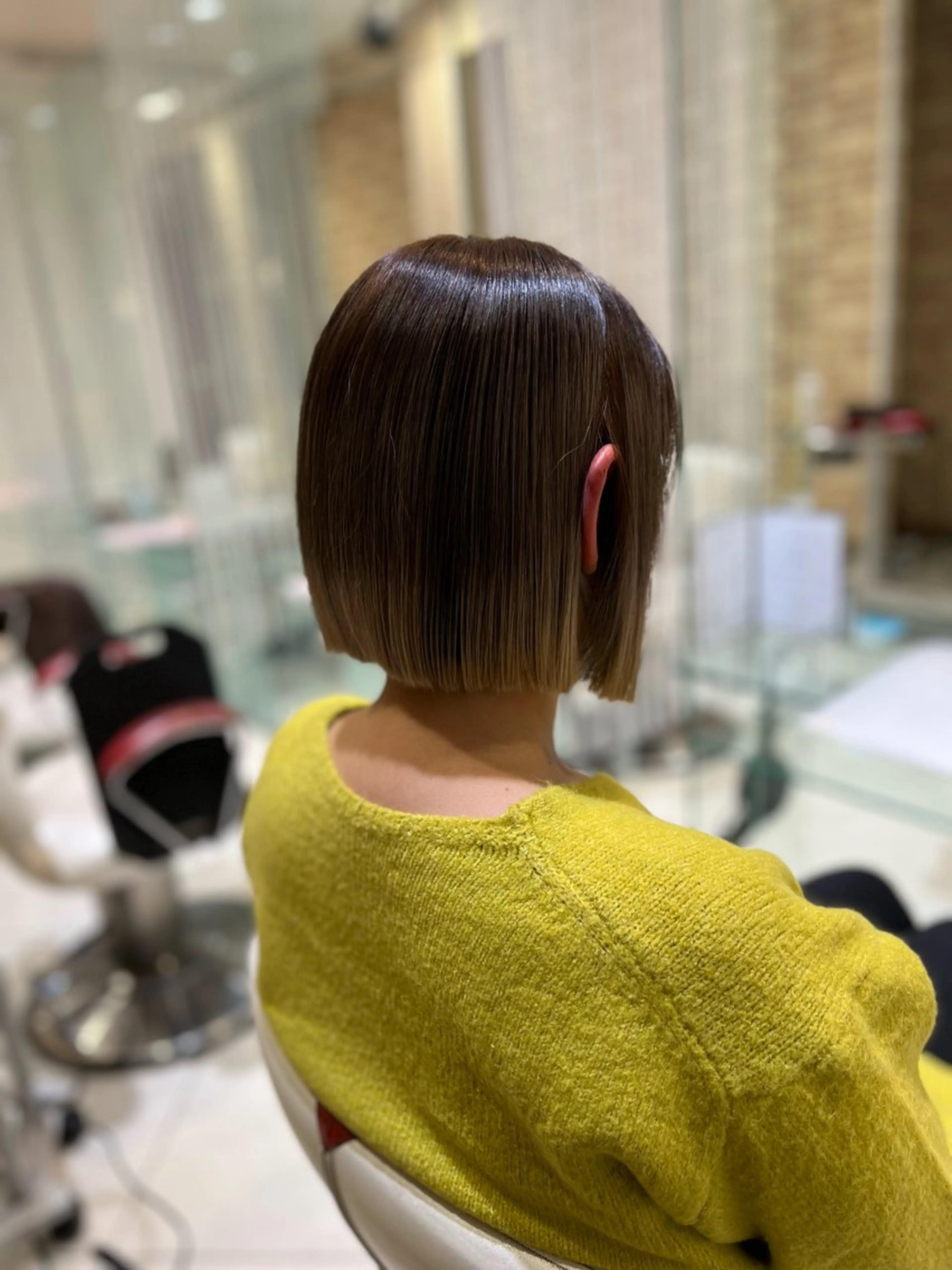 ショート カラー バレイヤージュ ブリーチ ケアブリーチ 透明感カラー デザインカラー カット ヘアカラー トリートメント ボブ/ハイトーン髪質 改善/越谷✨クラモチのヘアスタイル