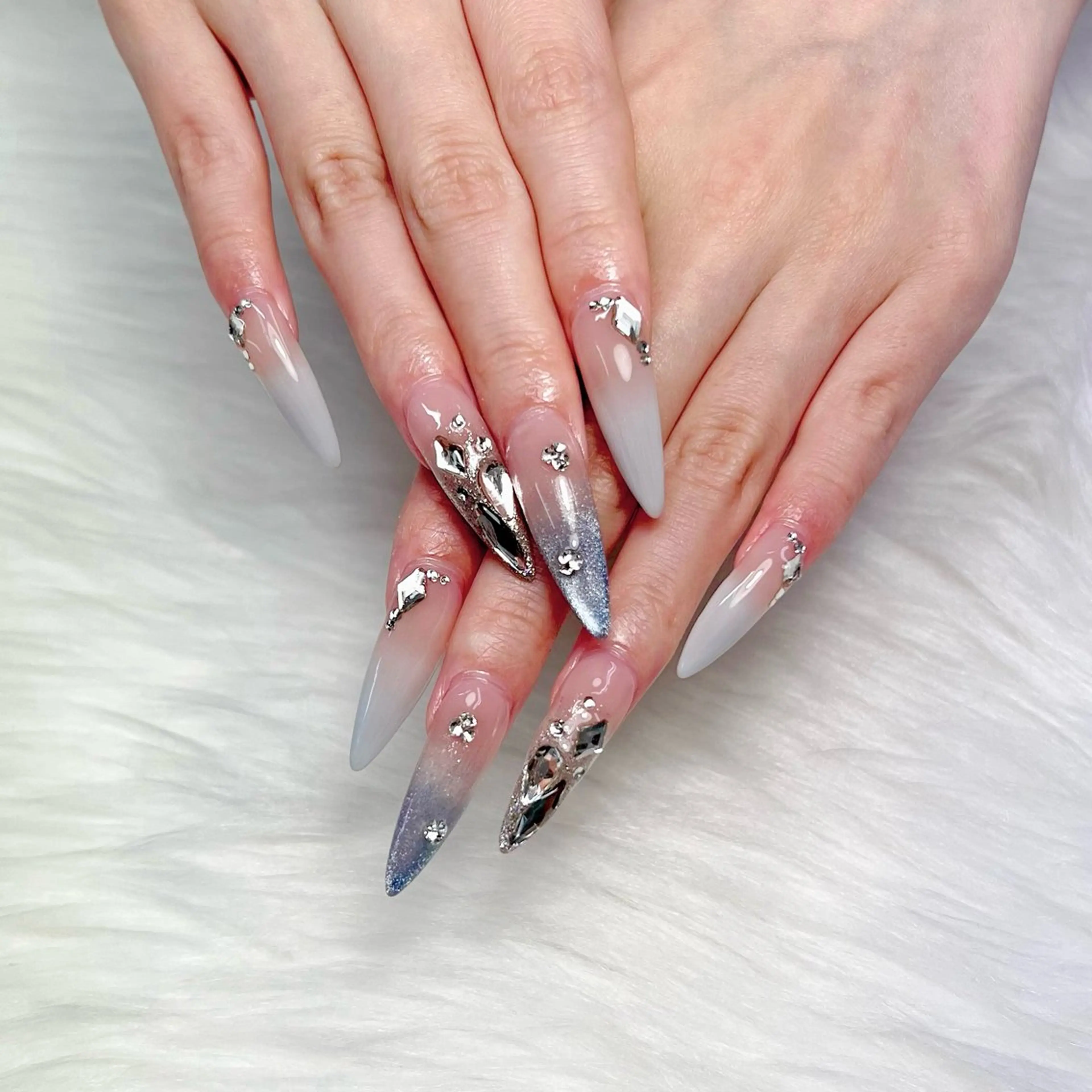 ネイル ハンドネイル Lino+ ネイル&よもぎ蒸しのネイルデザイン