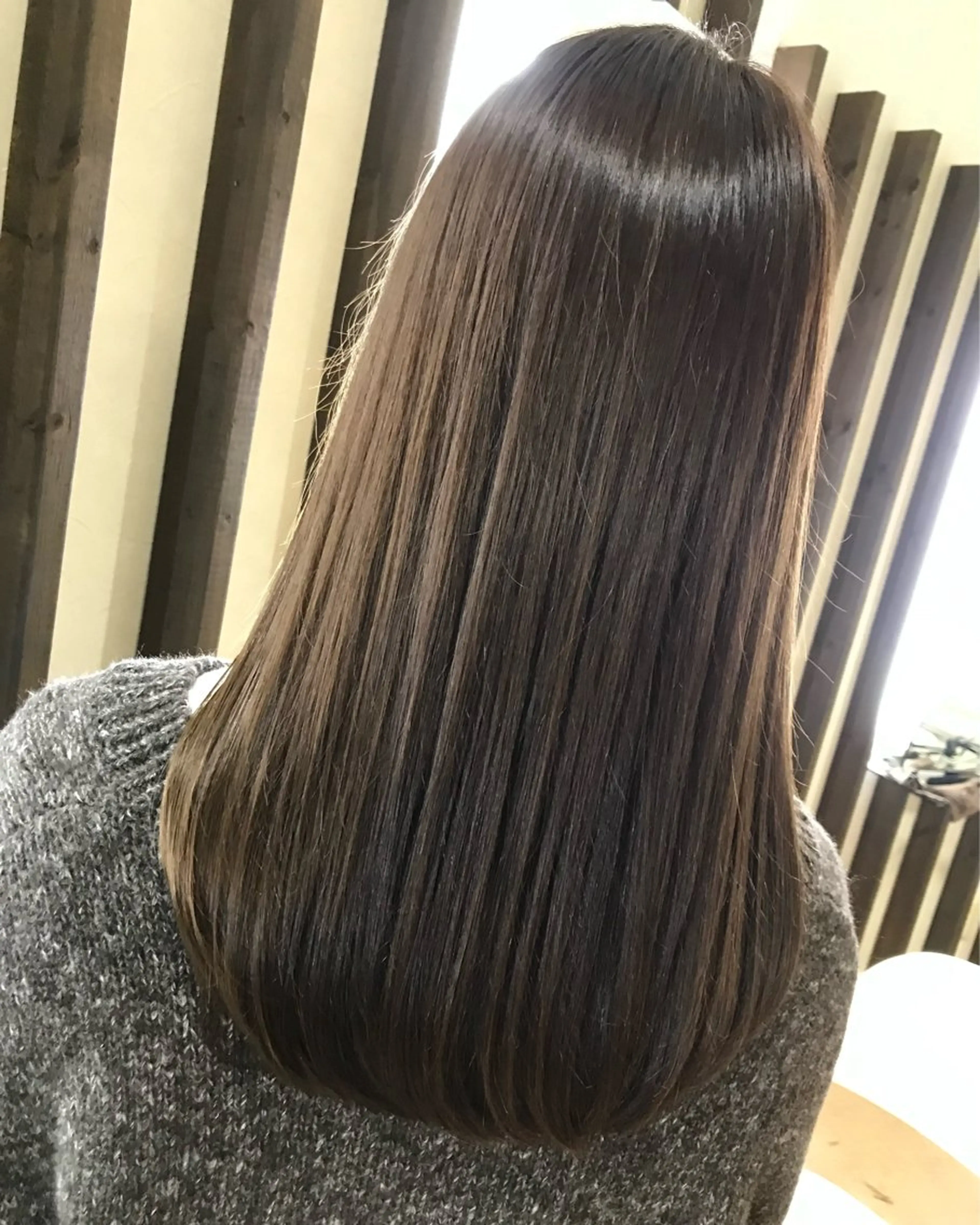 ロング カット トリートメント corte【コルテ】所属・ナオイ ユウキのヘアスタイル