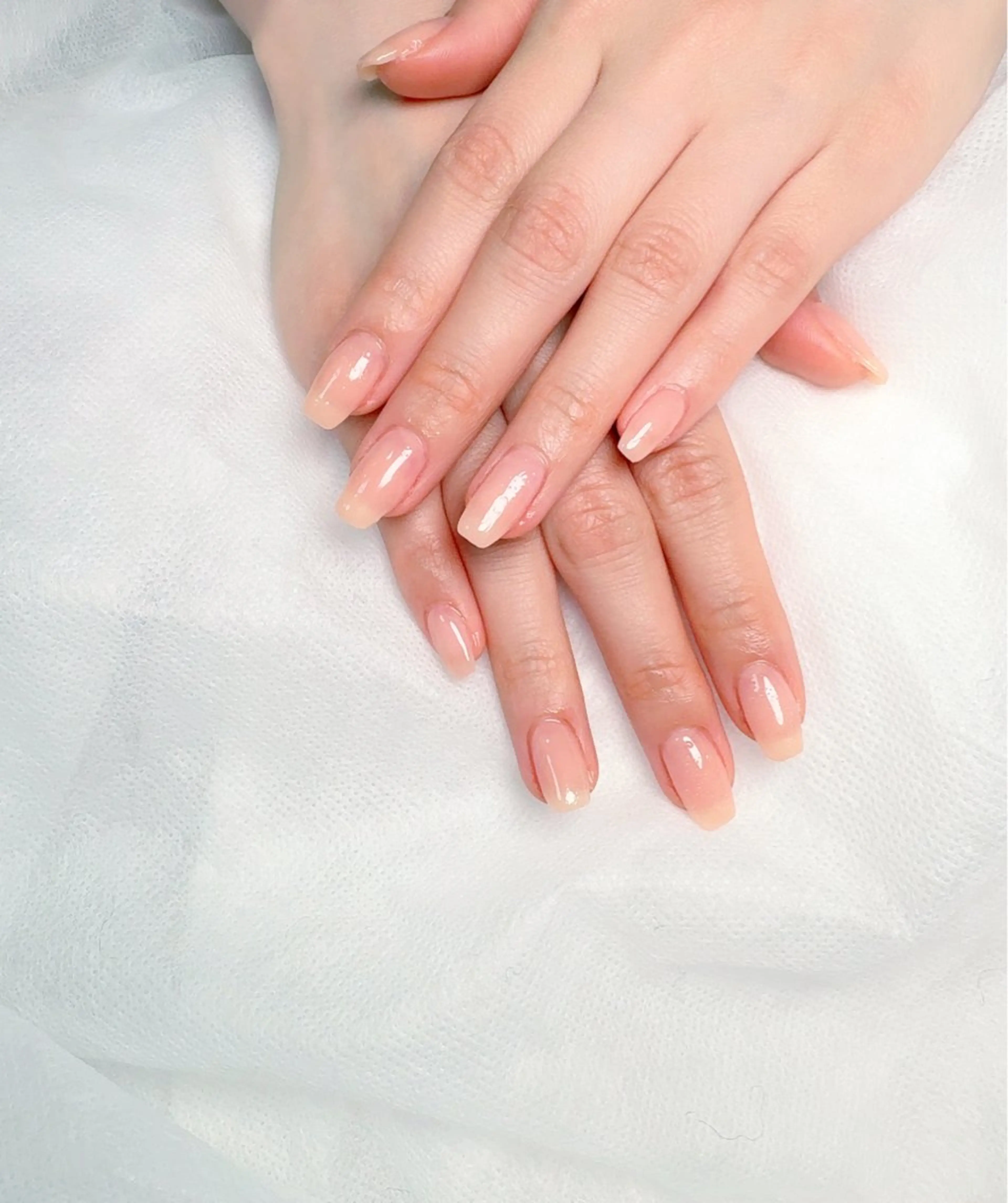 ネイル pink ladyサロン所属・べ にのネイルデザイン