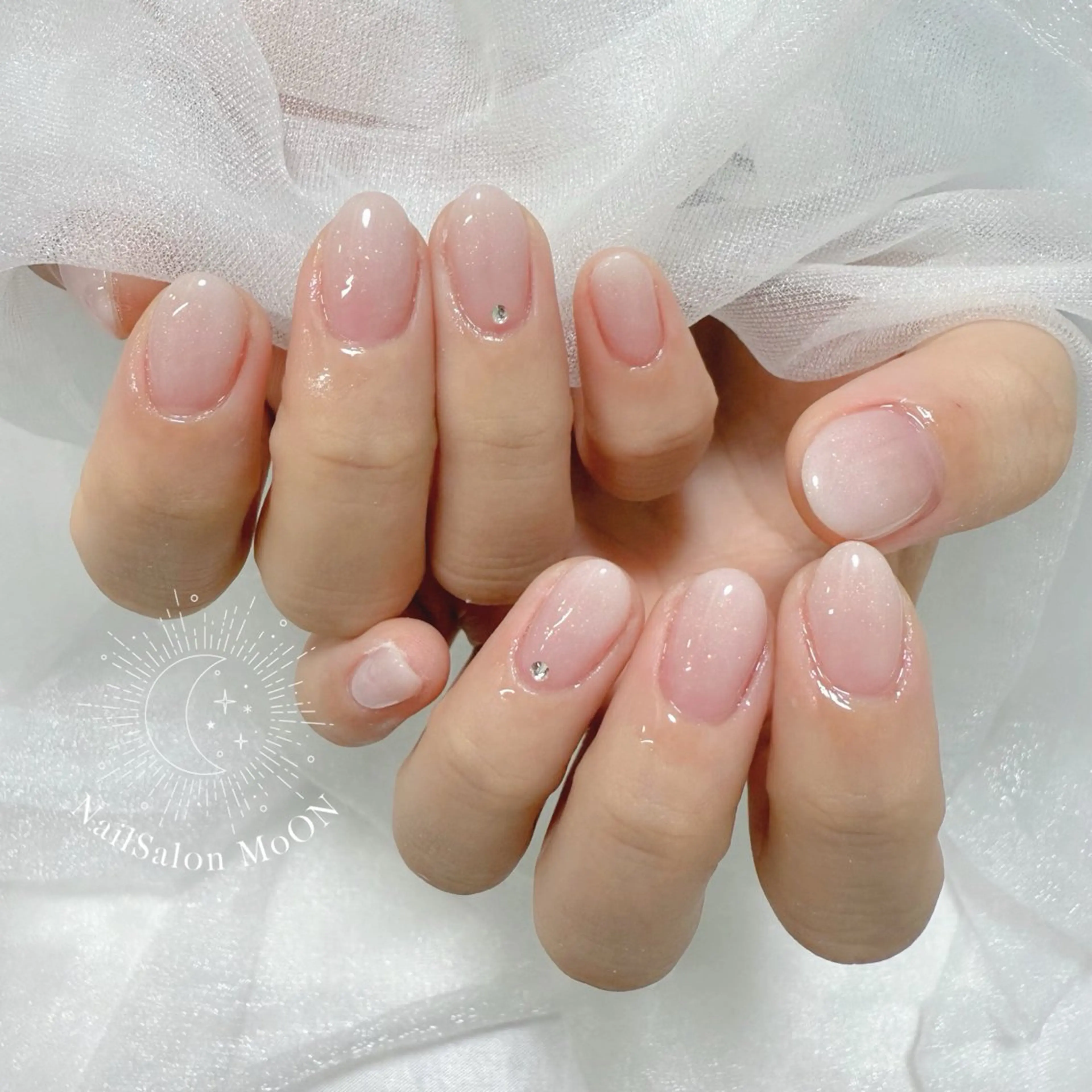 ネイル ハンドネイル ハンドケア MoON...❤︎ MeGuのネイルデザイン