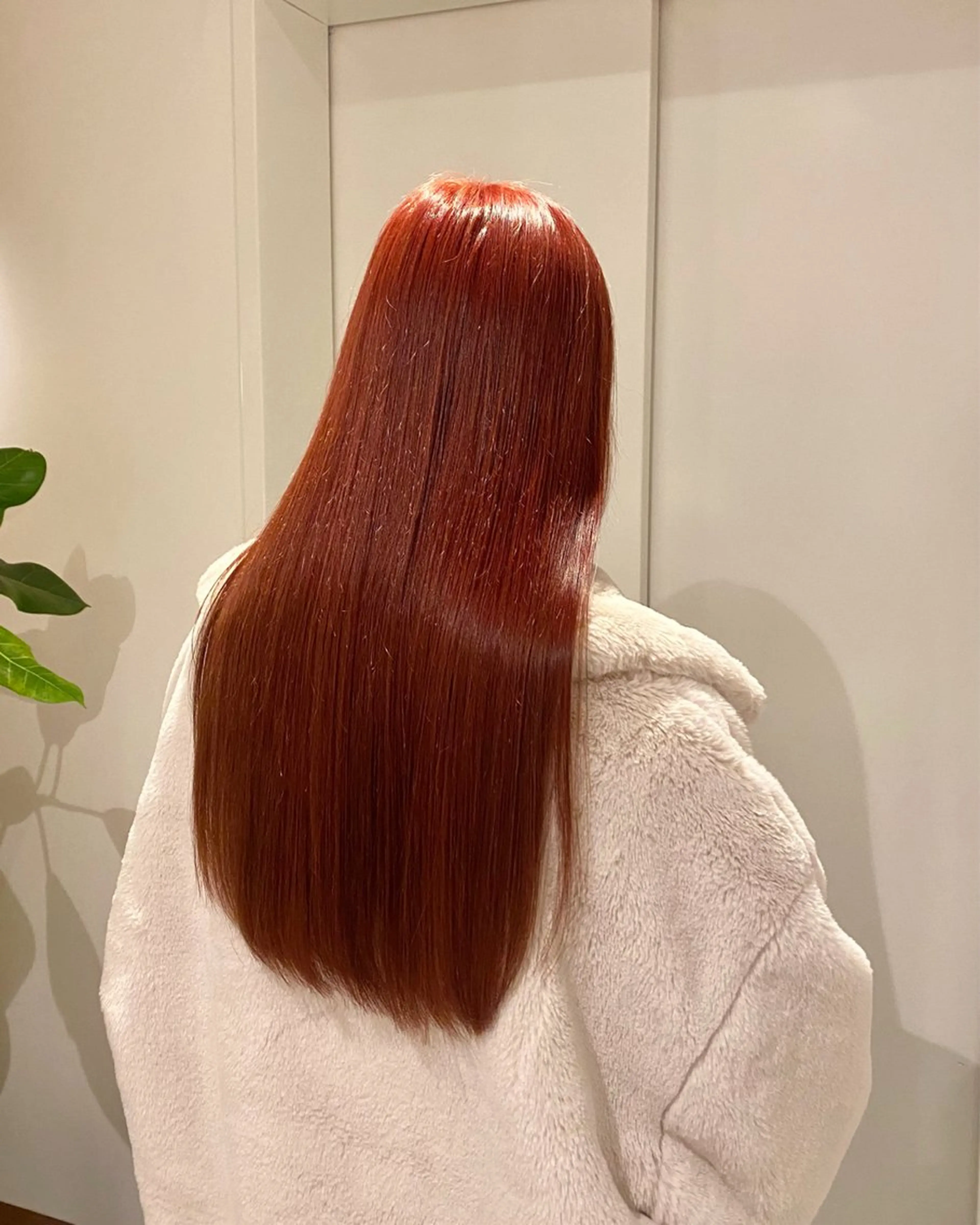 ロング カラー オレンジ オレンジレッド レッドカラー アオイ🩵暖色 /まろやかカラーのヘアスタイル