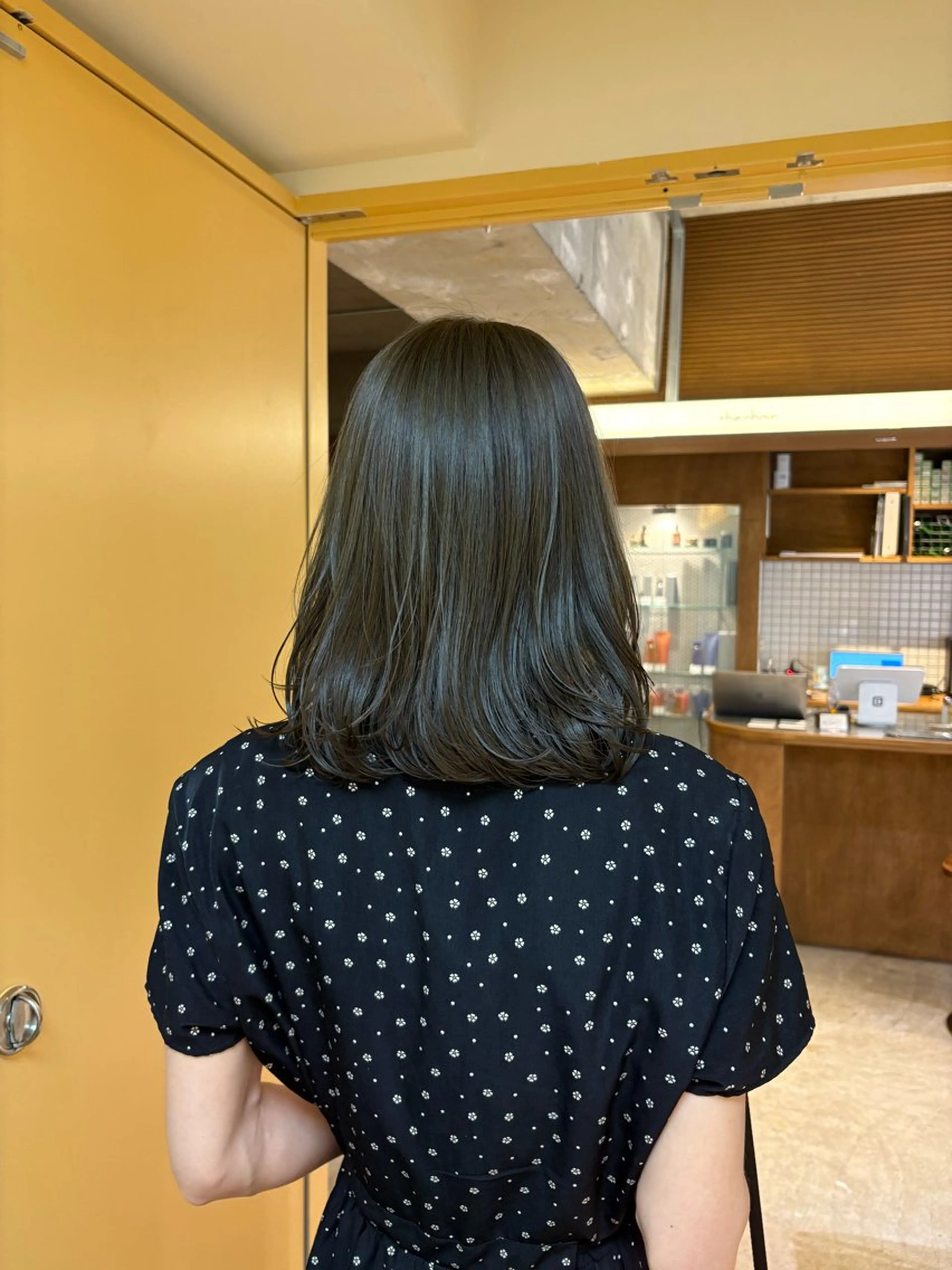 ミディアム カラー カット ヘアカラー 名駅/大人可愛い /艶髪/流音のヘアスタイル