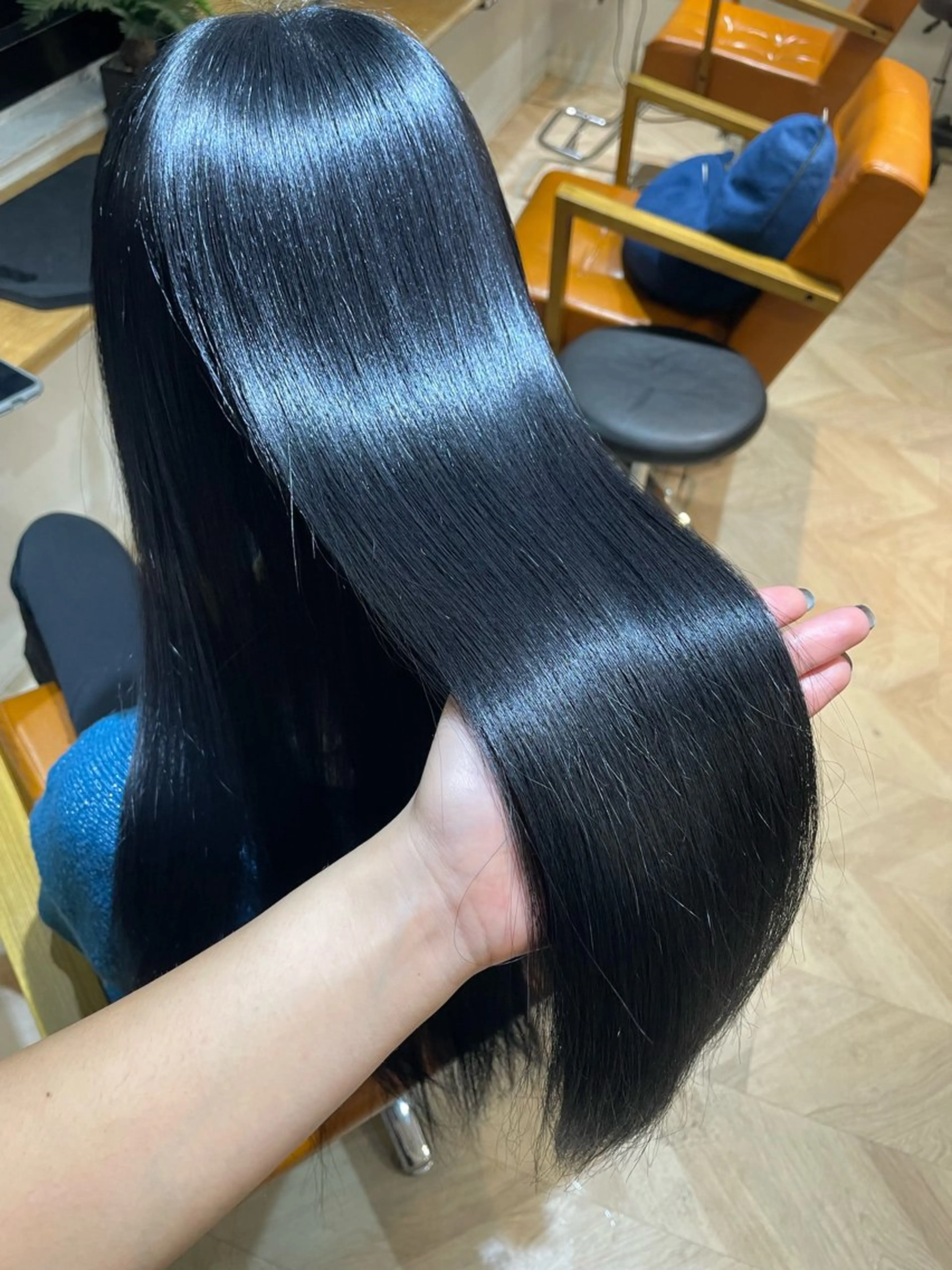 ワンカラー+プレミアムハーデントリートメント🦩の写真